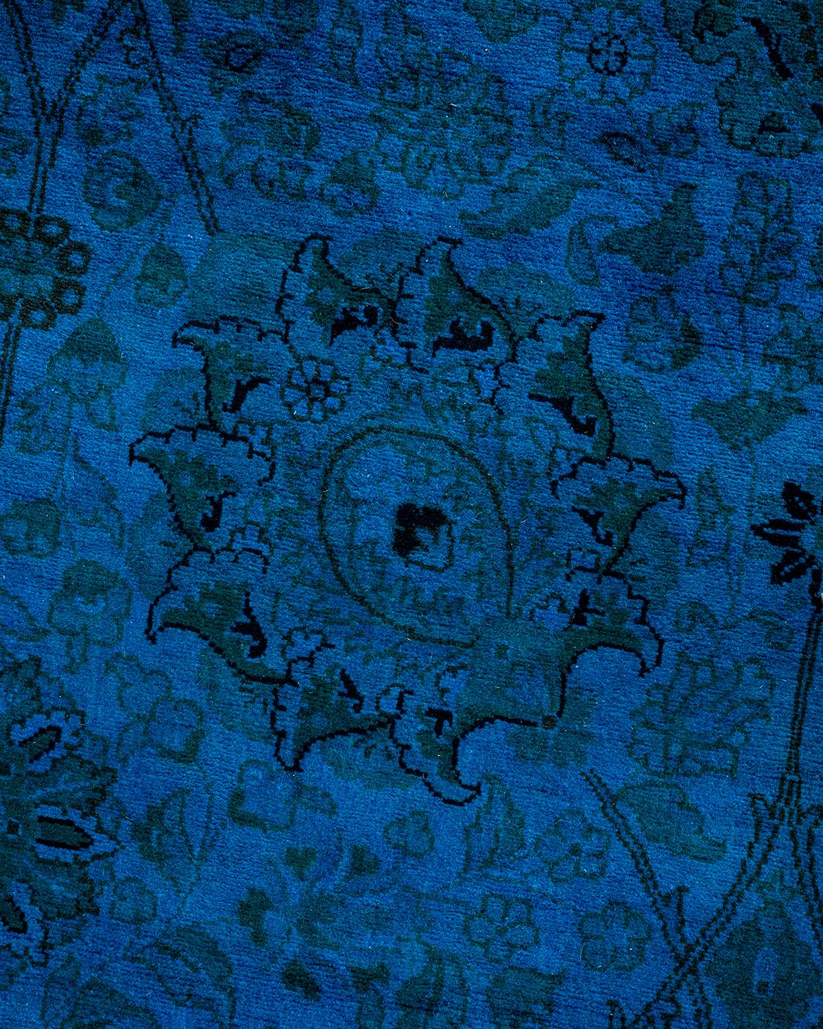 Alfombra de lana teñida a mano contemporánea azul Pakistaní en venta