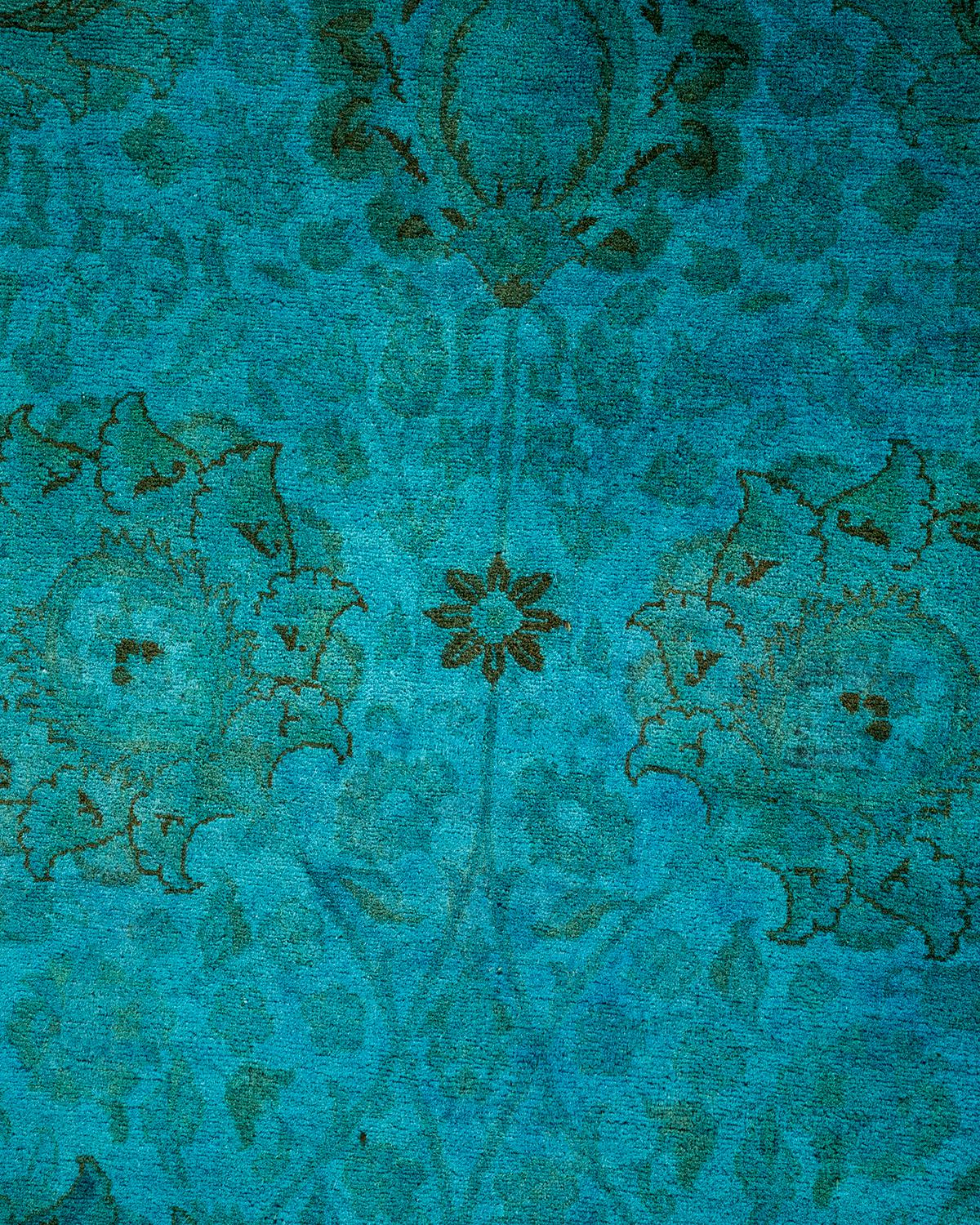 Pakistano Tappeto contemporaneo in lana sovratinta annodata a mano di colore blu in vendita