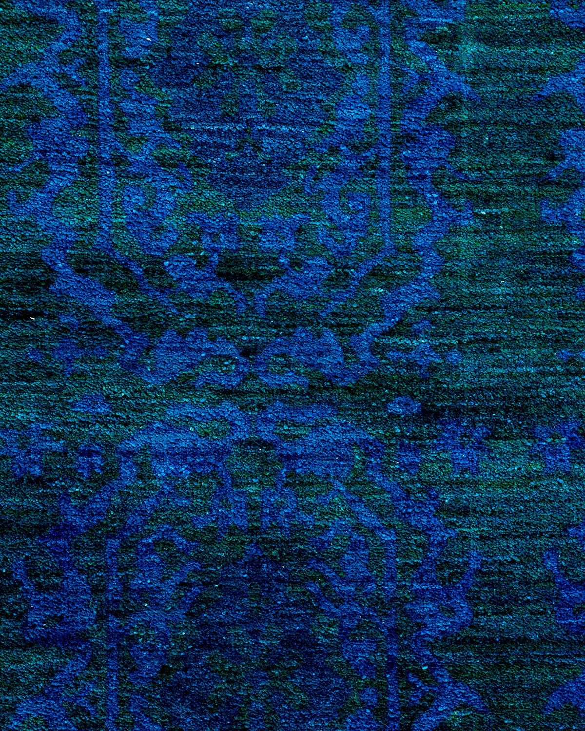 Pakistanais Tapis de sol contemporain en laine surteinte nouée à la main, bleu en vente