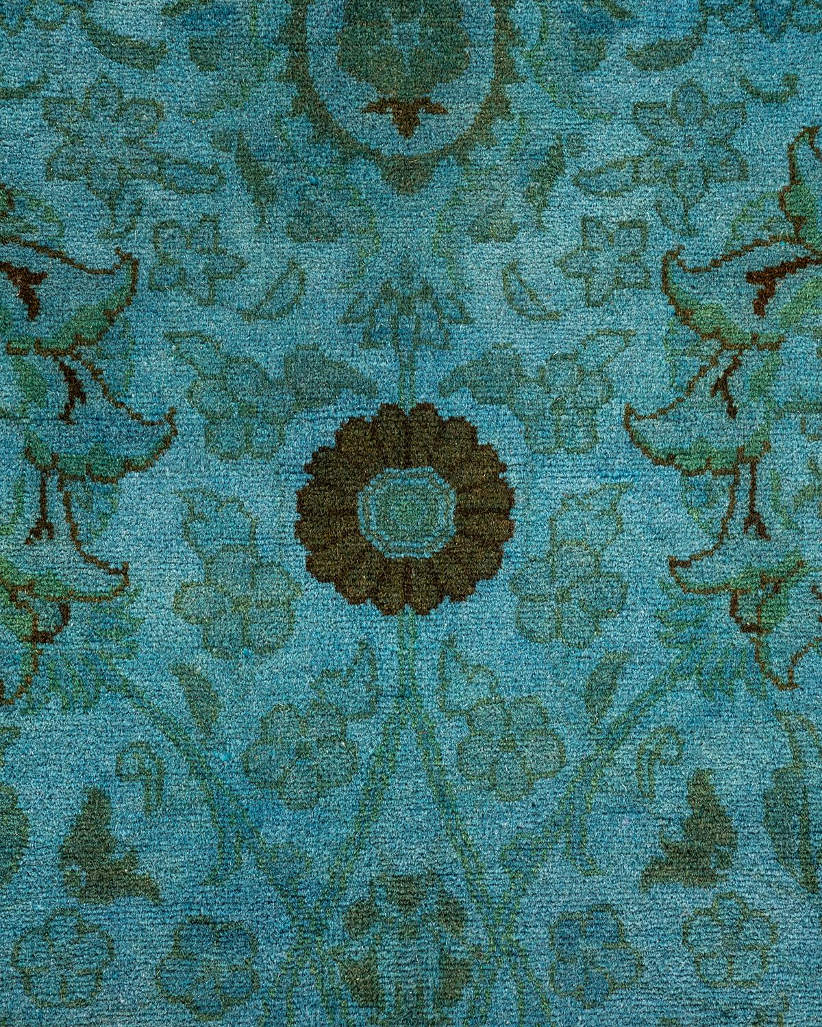 Pakistano Tappeto contemporaneo in lana sovratinta annodata a mano di colore blu in vendita