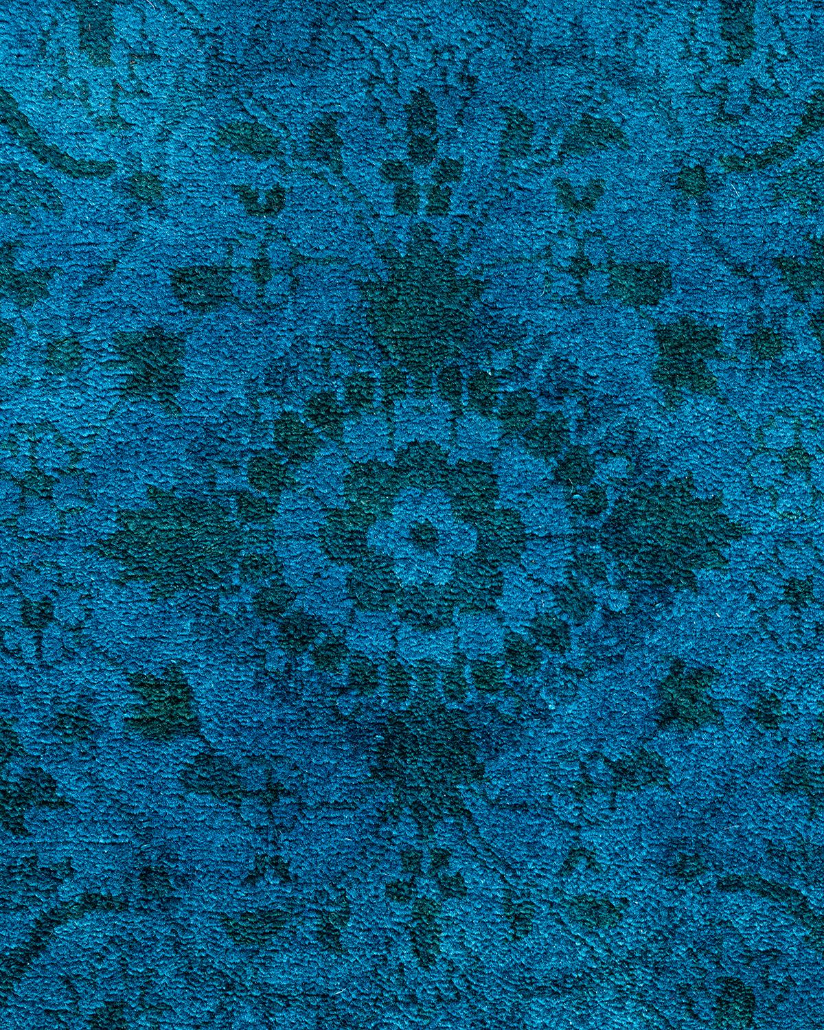 Contemporary Overdyed Hand Knotted Wool Blue Area Rug (Pakistanisch) im Angebot