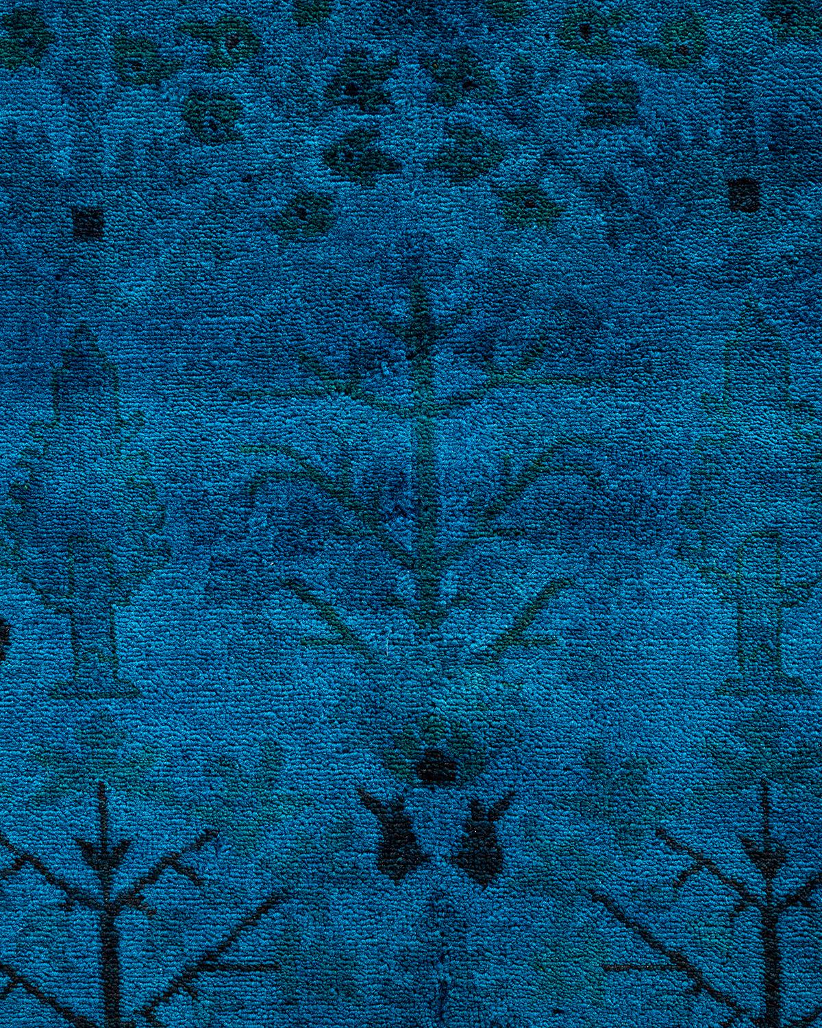 Pakistanais Tapis de sol contemporain en laine surteinte nouée à la main, bleu en vente