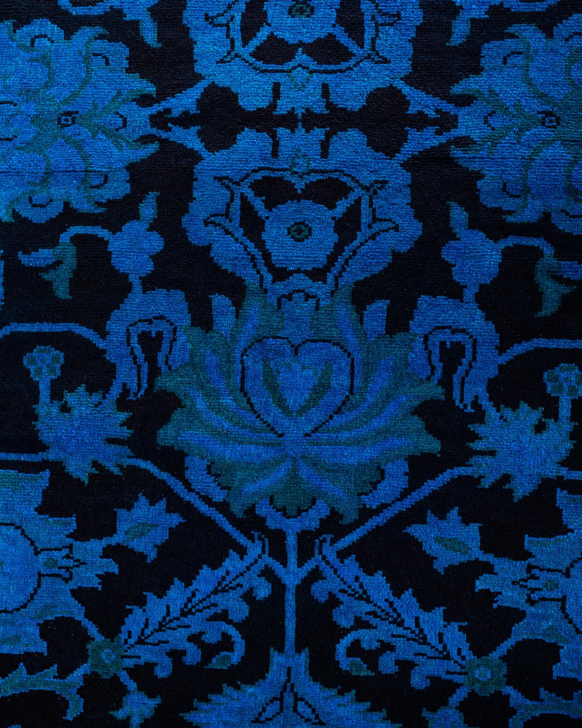 Alfombra de lana teñida a mano contemporánea azul Pakistaní en venta