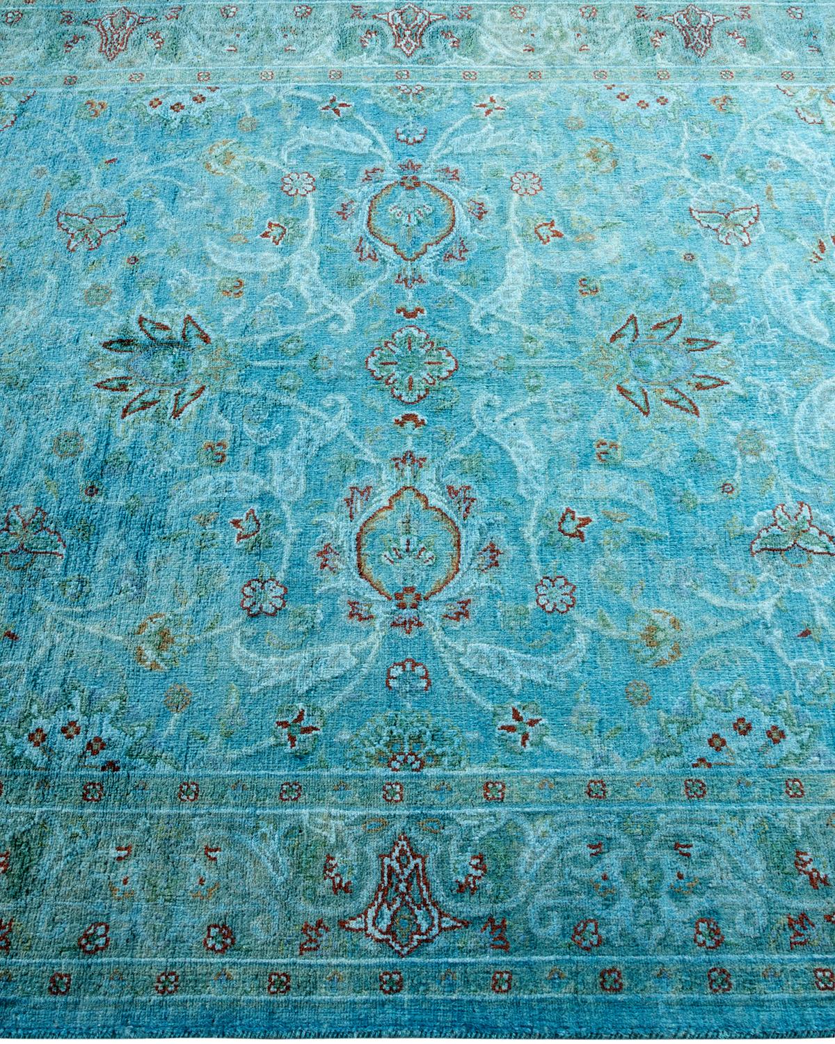 Tappeto contemporaneo in lana sovratinta annodata a mano di colore blu In condizioni Nuovo in vendita a Norwalk, CT