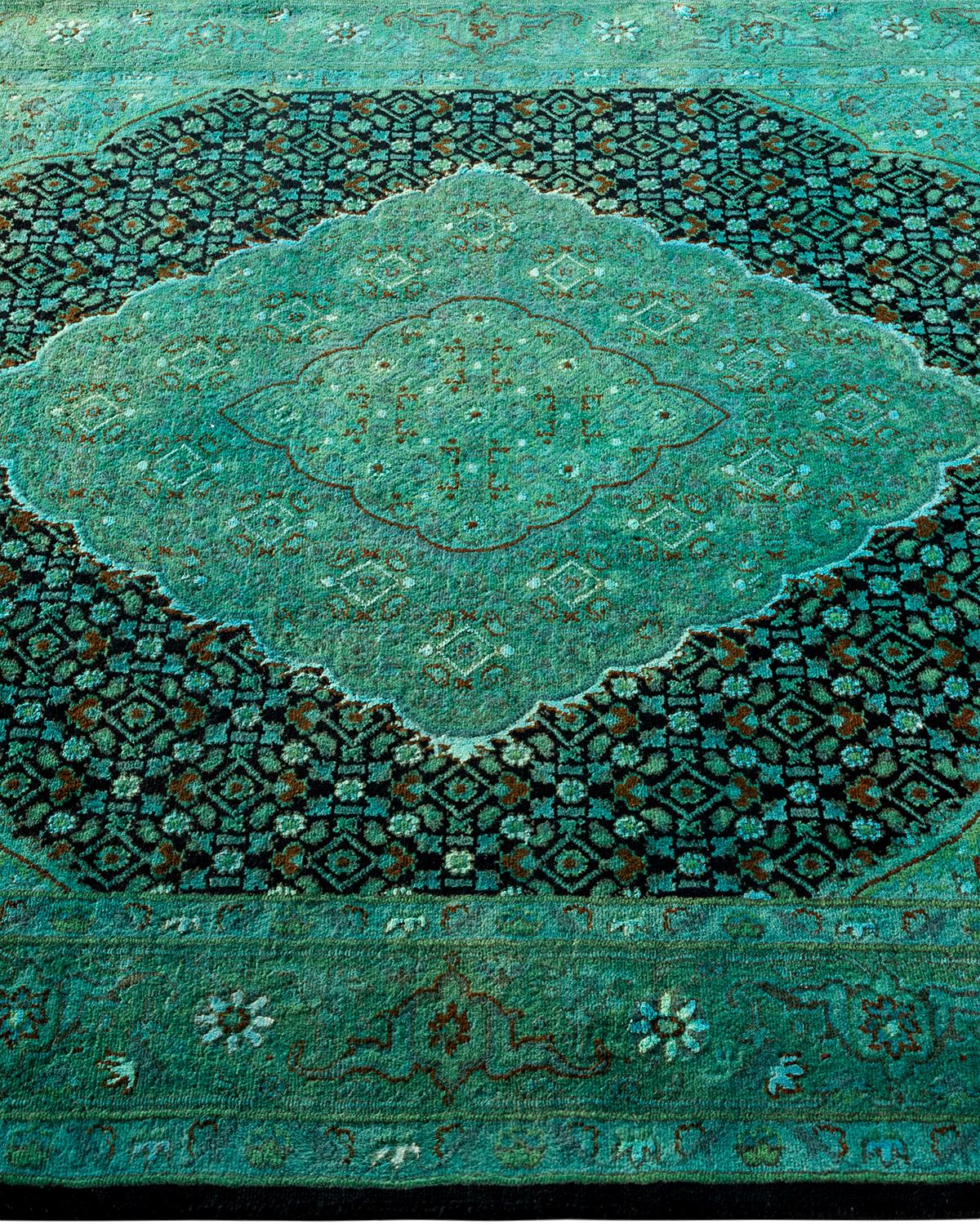 Contemporary Overdyed Hand Knotted Wool Blue Area Rug im Zustand „Neu“ im Angebot in Norwalk, CT