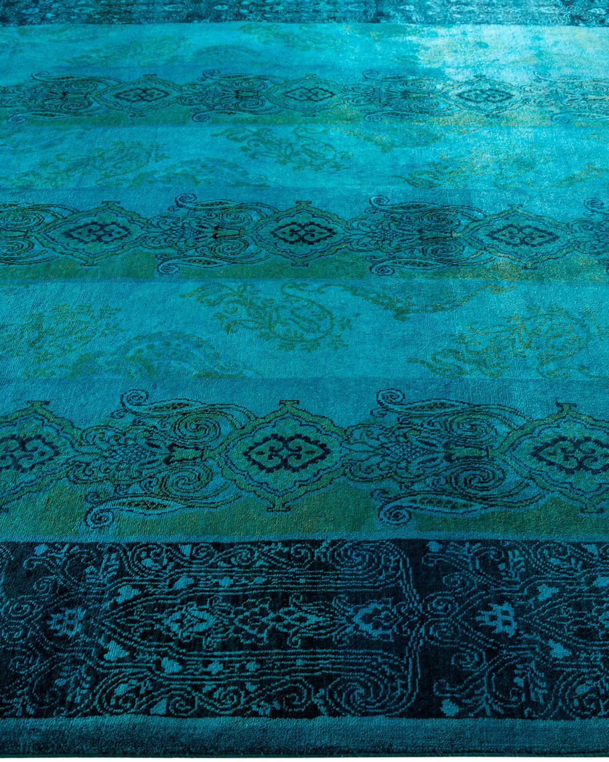 Contemporary Overdyed Hand Knotted Wool Blue Area Rug im Zustand „Neu“ im Angebot in Norwalk, CT