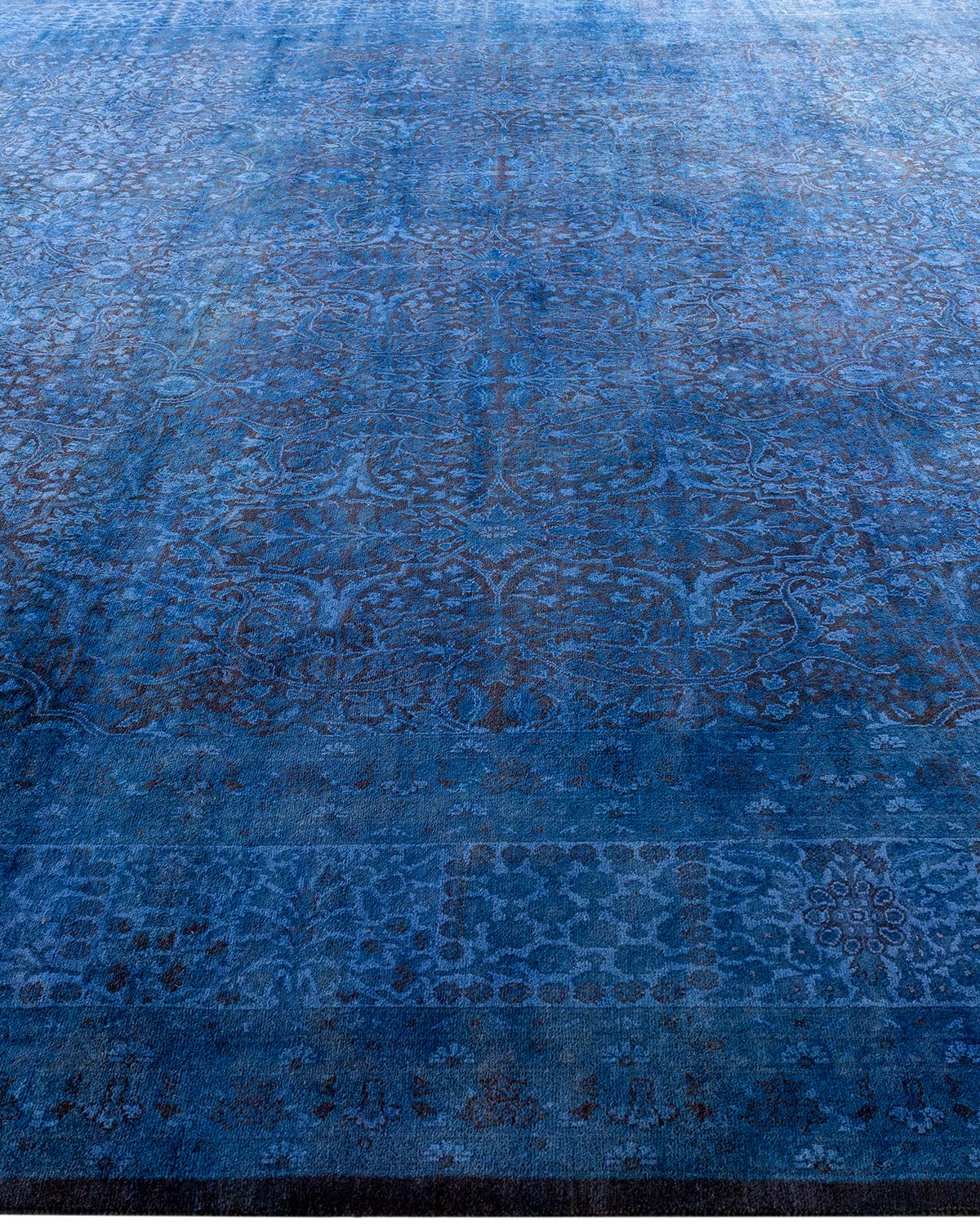 Contemporary Overdyed Hand Knotted Wool Blue Area Rug im Zustand „Neu“ im Angebot in Norwalk, CT
