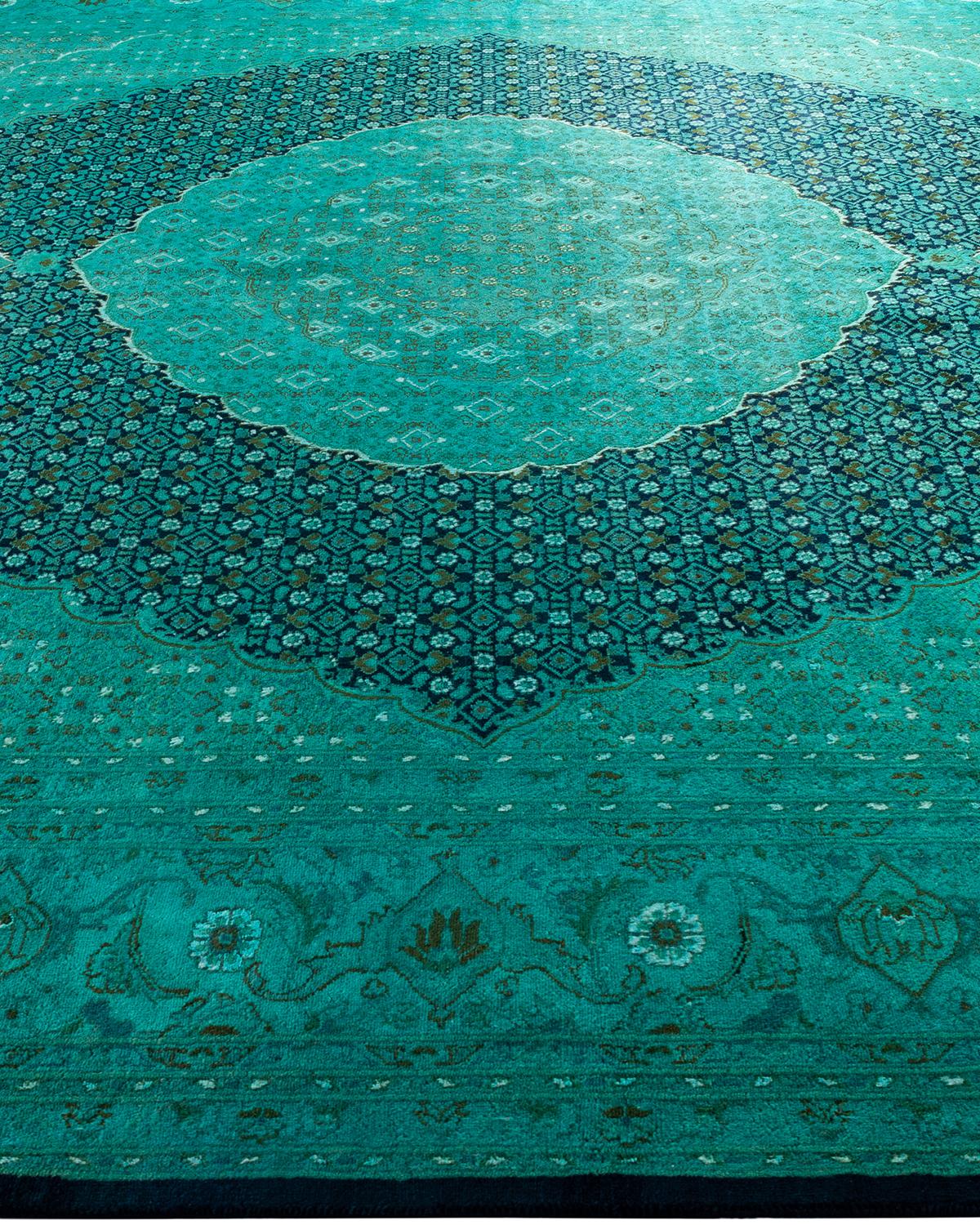 Contemporary Overdyed Hand Knotted Wool Blue Area Rug im Zustand „Neu“ im Angebot in Norwalk, CT