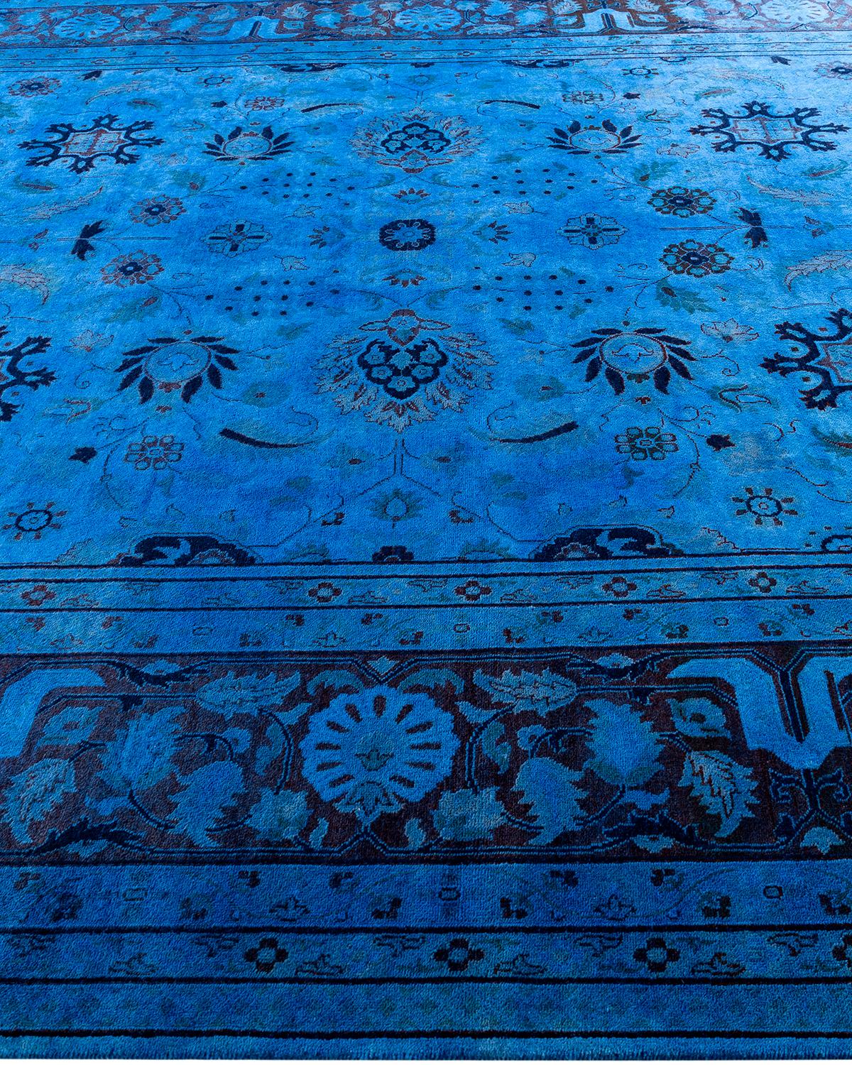 Alfombra de lana teñida a mano contemporánea azul en Nuevo estado para la venta en Norwalk, CT