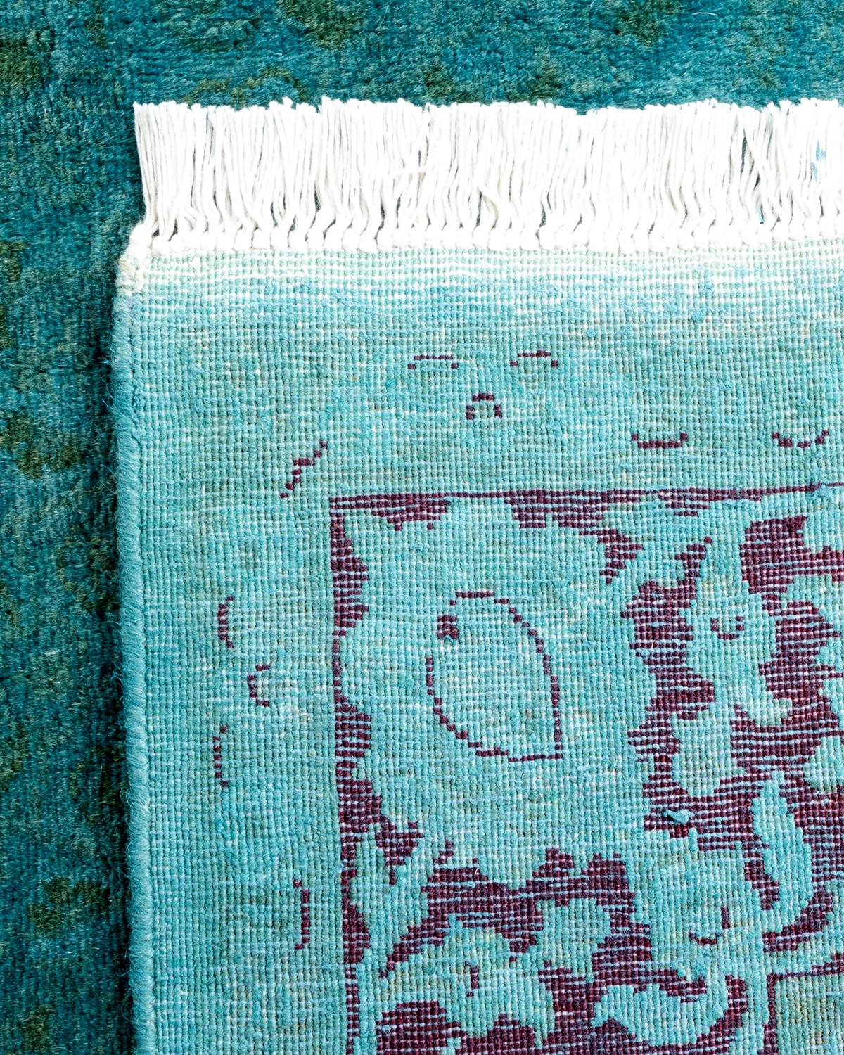 XXI secolo e contemporaneo Tappeto contemporaneo in lana sovratinta annodata a mano di colore blu in vendita