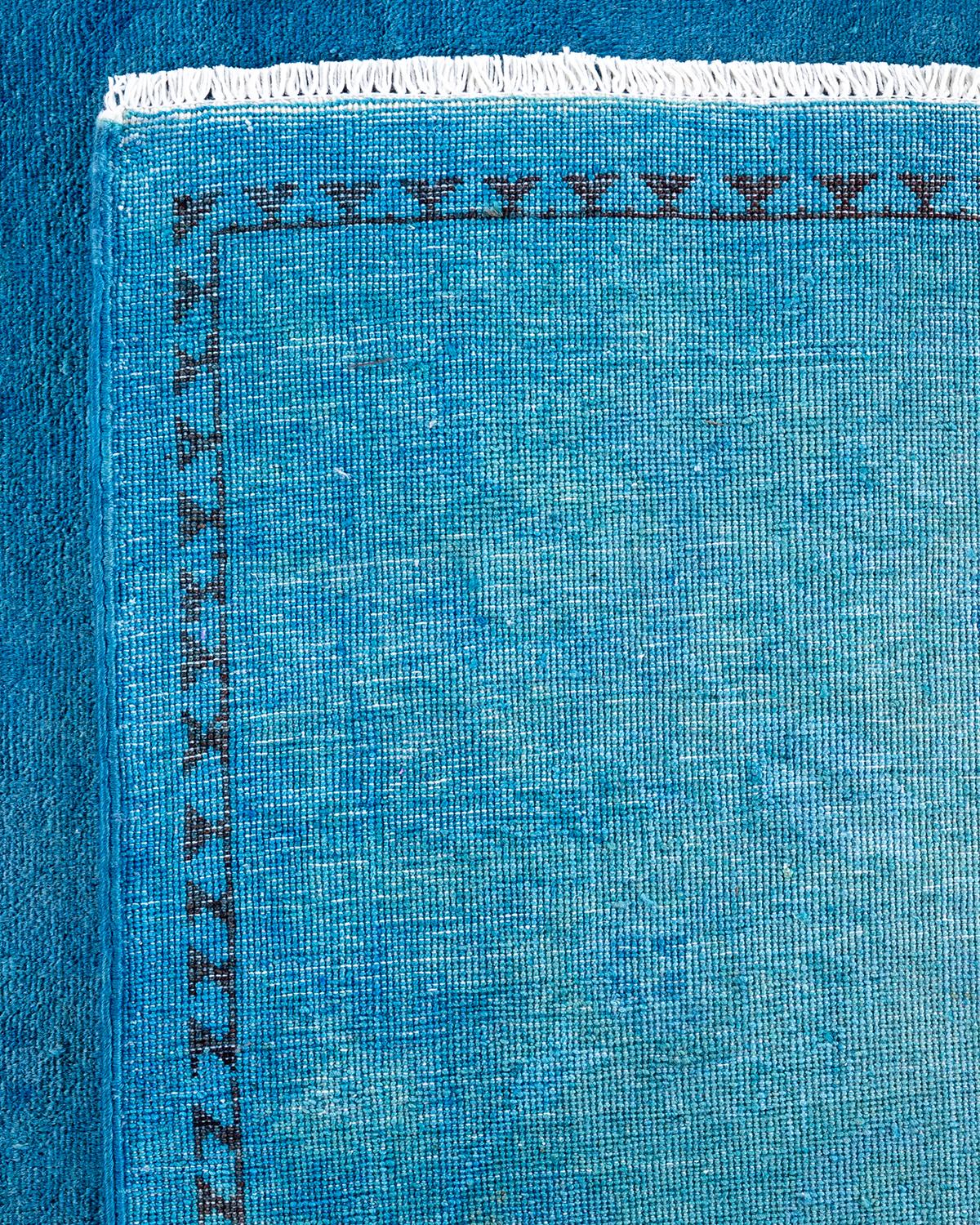 XXI secolo e contemporaneo Tappeto contemporaneo in lana sovratinta annodata a mano di colore blu in vendita