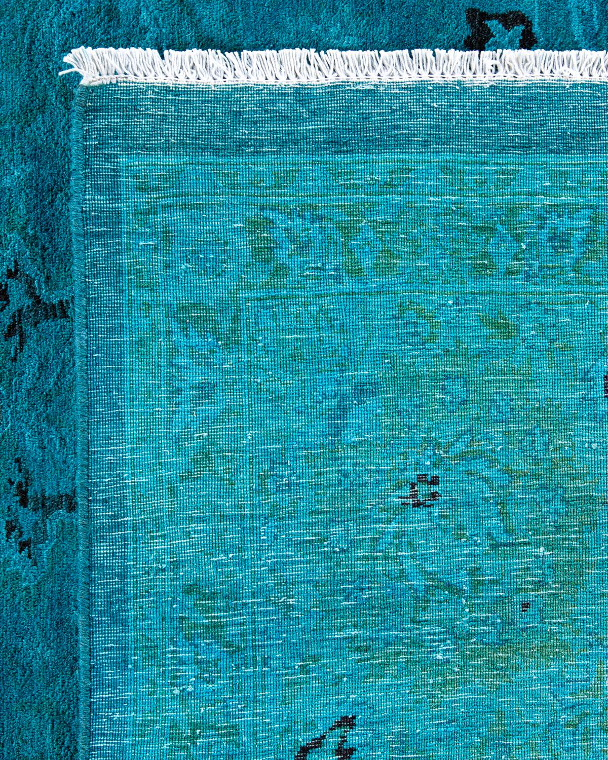 XXI secolo e contemporaneo Tappeto contemporaneo in lana sovratinta annodata a mano di colore blu in vendita