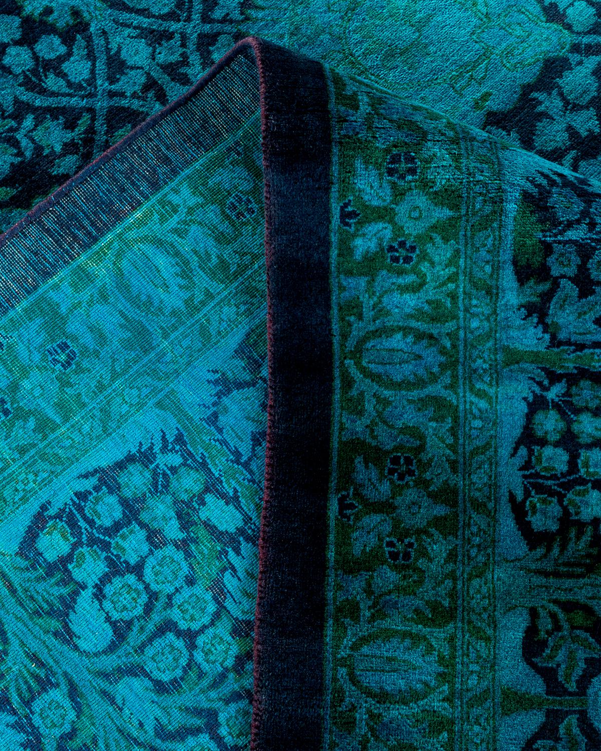 Contemporary Overdyed Hand Knotted Wool Blue Area Rug (Wolle) im Angebot