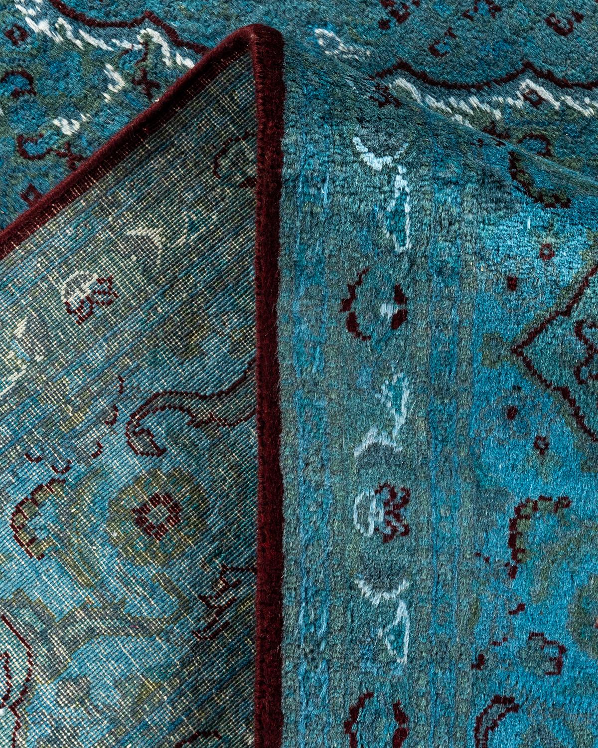 Contemporary Overdyed Hand Knotted Wool Blue Area Rug (Wolle) im Angebot
