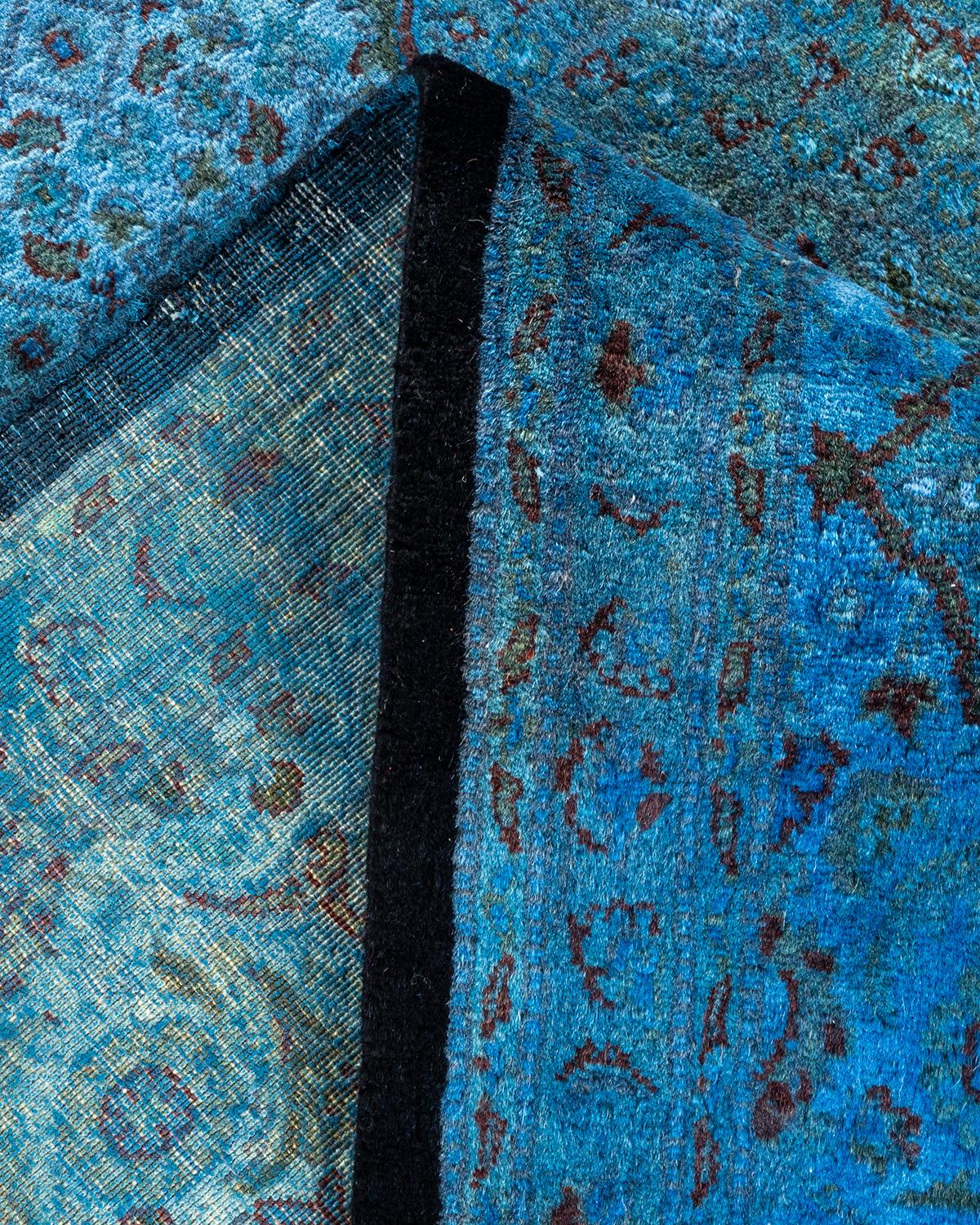 Contemporary Overdyed Hand Knotted Wool Blue Area Rug (Wolle) im Angebot