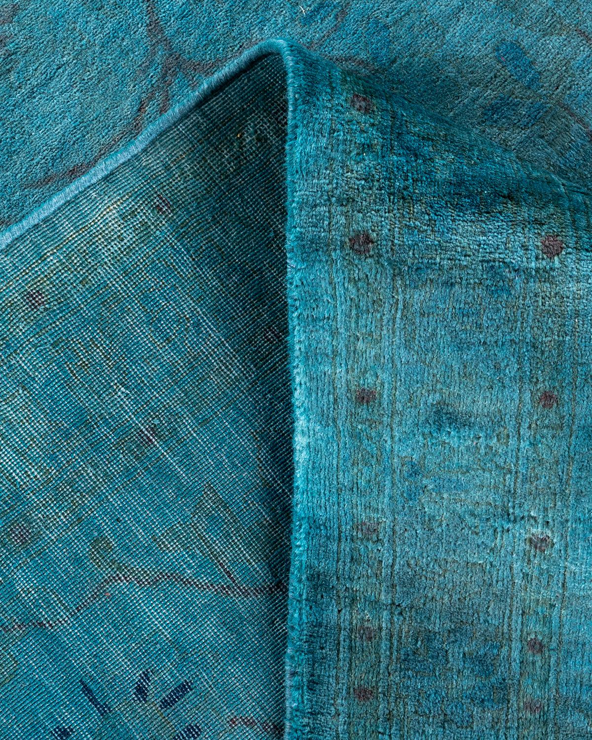 Laine Tapis de sol contemporain en laine surteinte nouée à la main, bleu en vente