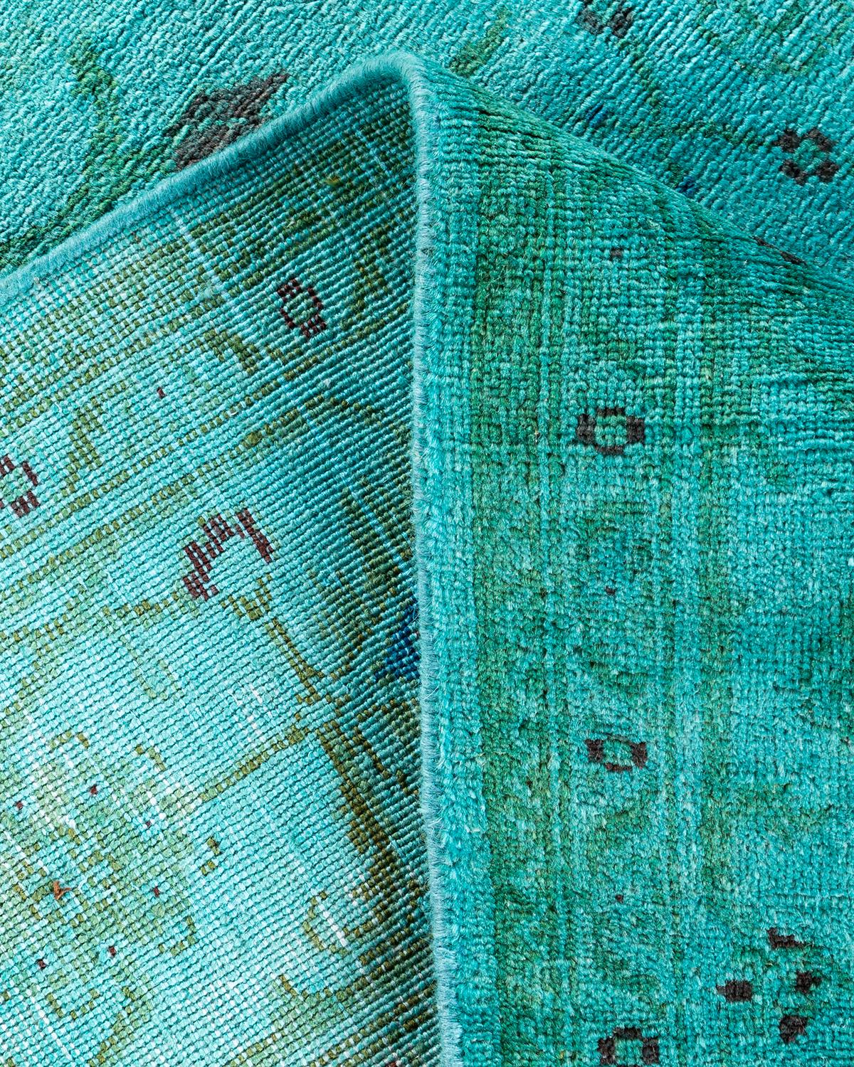 Laine Tapis de sol contemporain en laine surteinte nouée à la main, bleu en vente