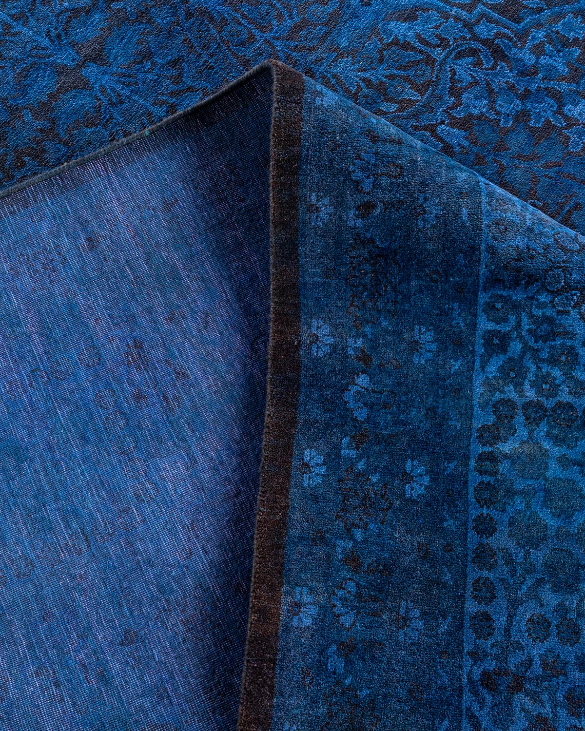 Contemporary Overdyed Hand Knotted Wool Blue Area Rug (Wolle) im Angebot