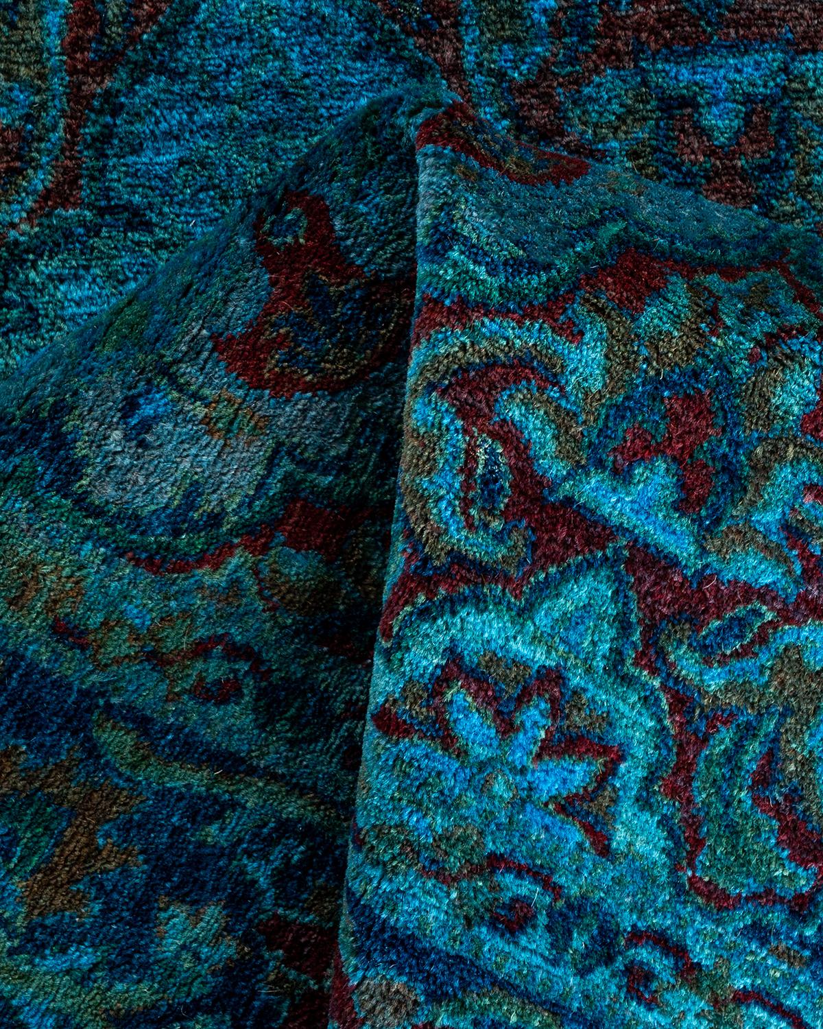 Tappeto contemporaneo in lana sovratinta annodata a mano di colore blu in vendita 1