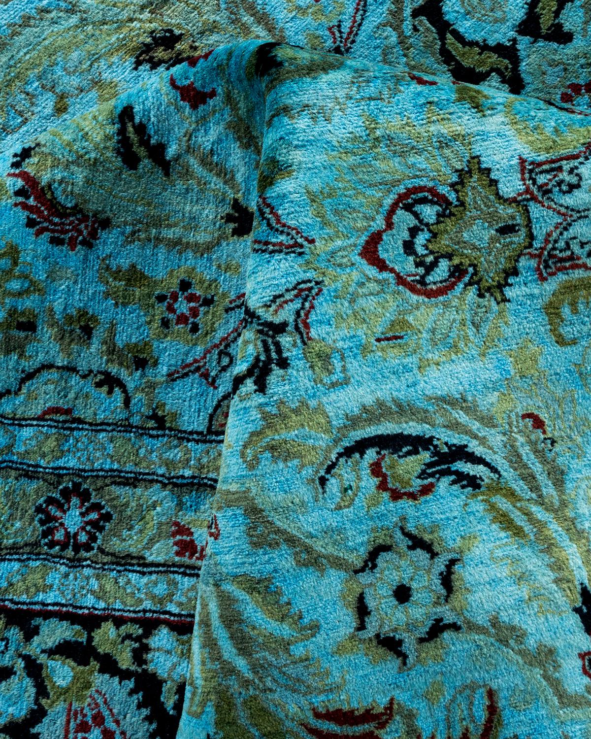 Tappeto contemporaneo in lana sovratinta annodata a mano di colore blu in vendita 1