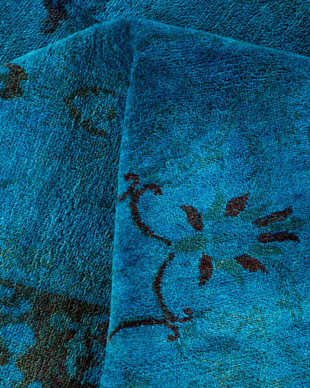 Tapis de sol contemporain en laine surteinte nouée à la main, bleu en vente 1