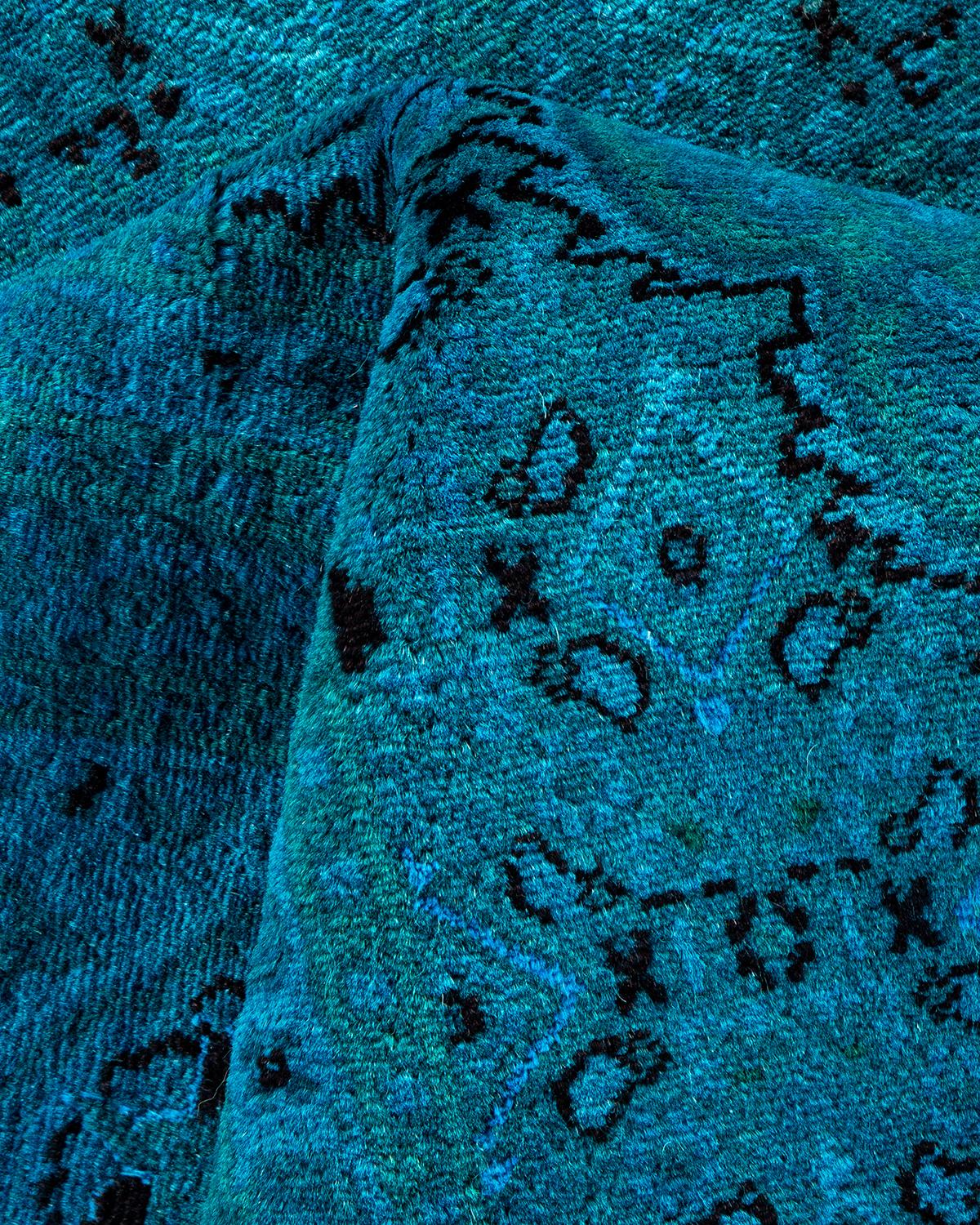 Contemporary Overdyed Hand Knotted Wool Blue Area Rug im Angebot 1