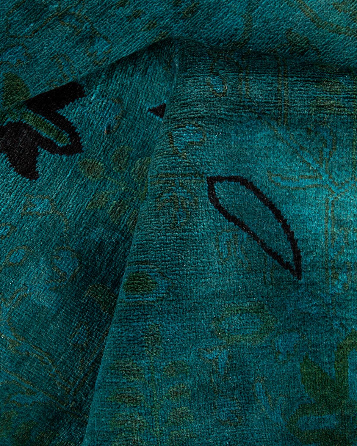 Contemporary Overdyed Hand Knotted Wool Blue Area Rug im Angebot 1