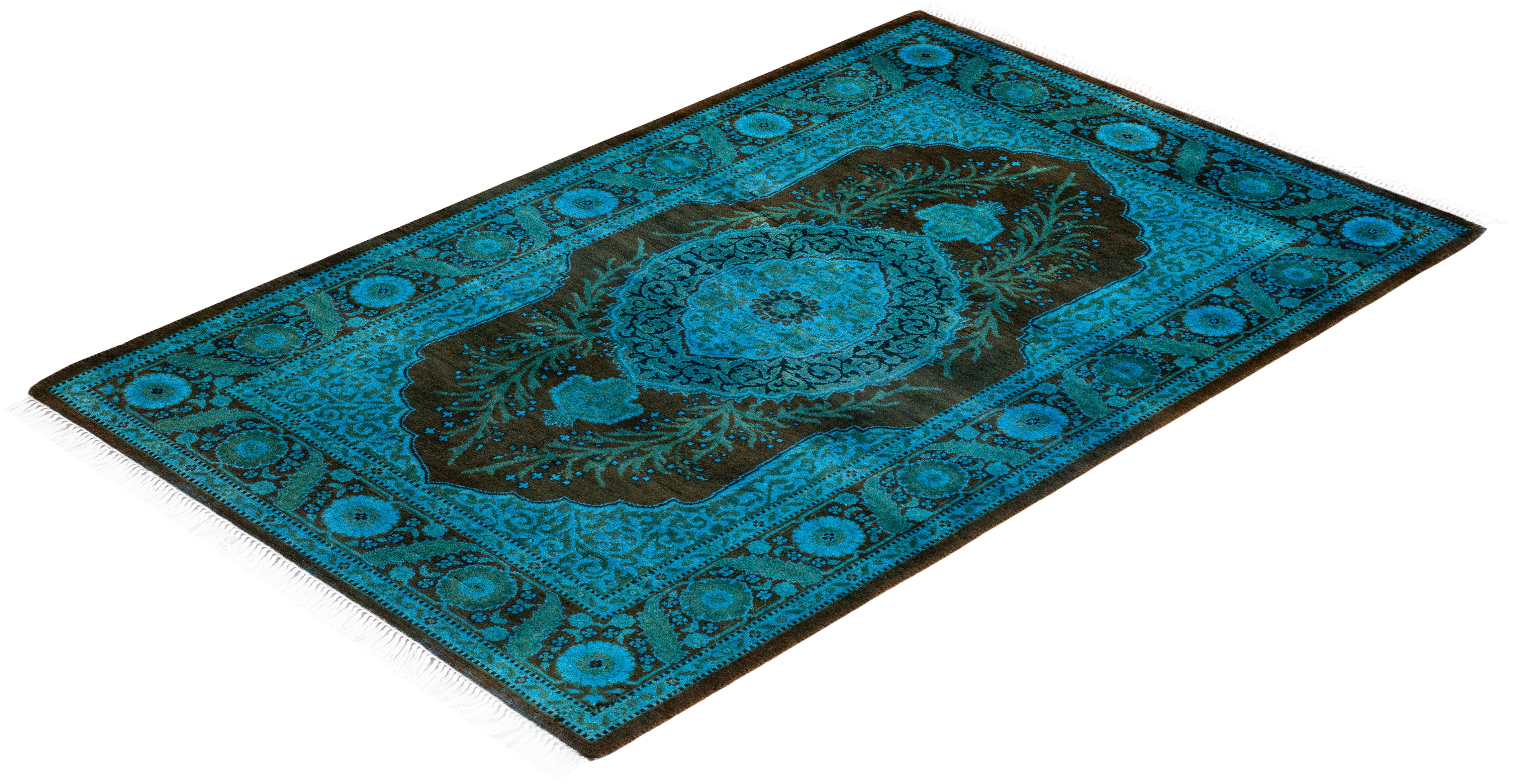 Alfombra de lana teñida a mano contemporánea azul en venta 2