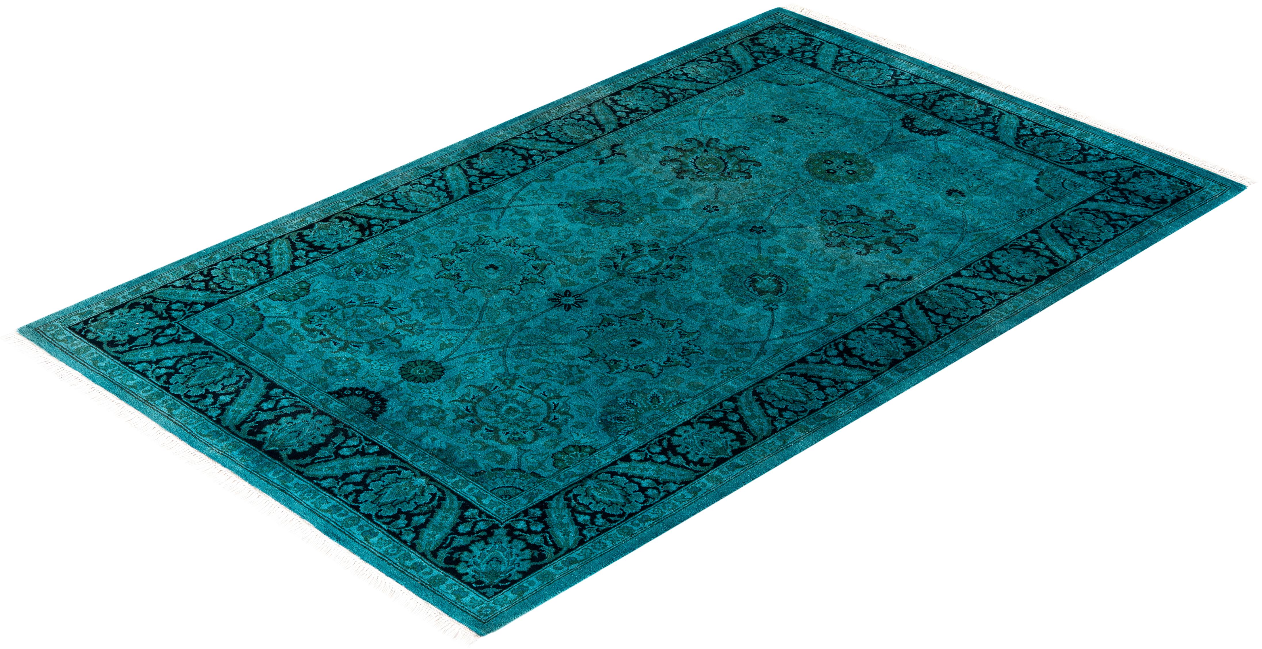 Alfombra de lana teñida a mano contemporánea azul en venta 2