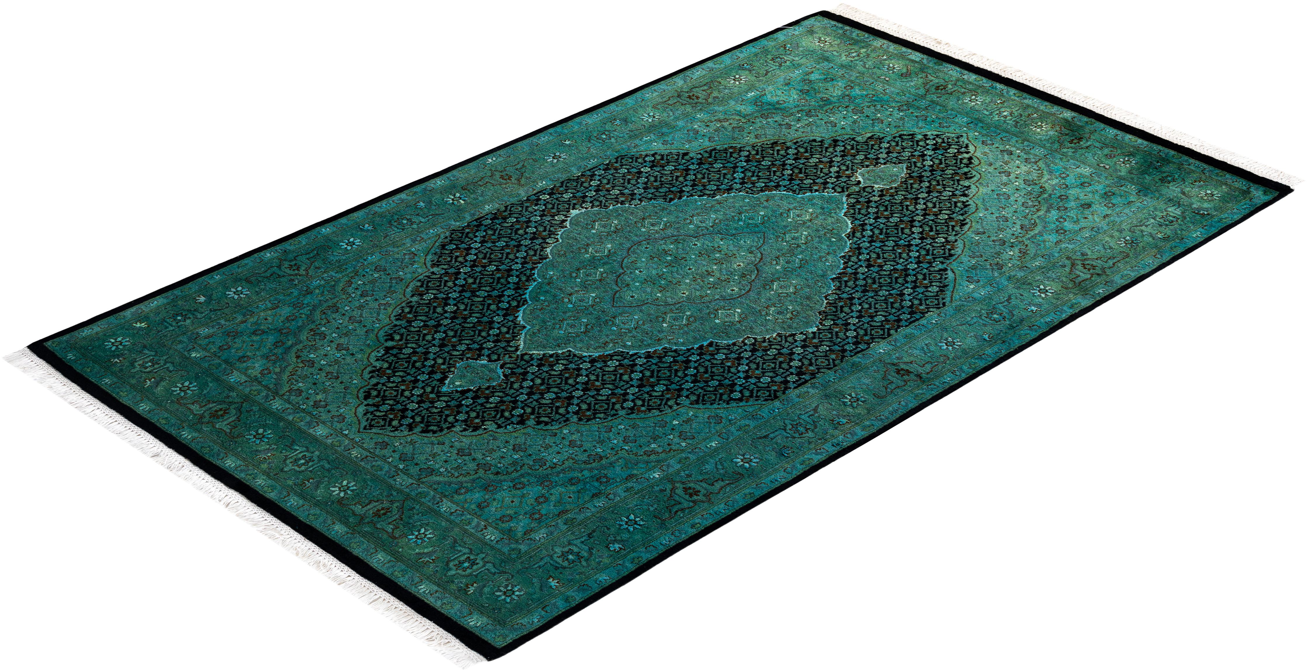 Contemporary Overdyed Hand Knotted Wool Blue Area Rug im Angebot 2