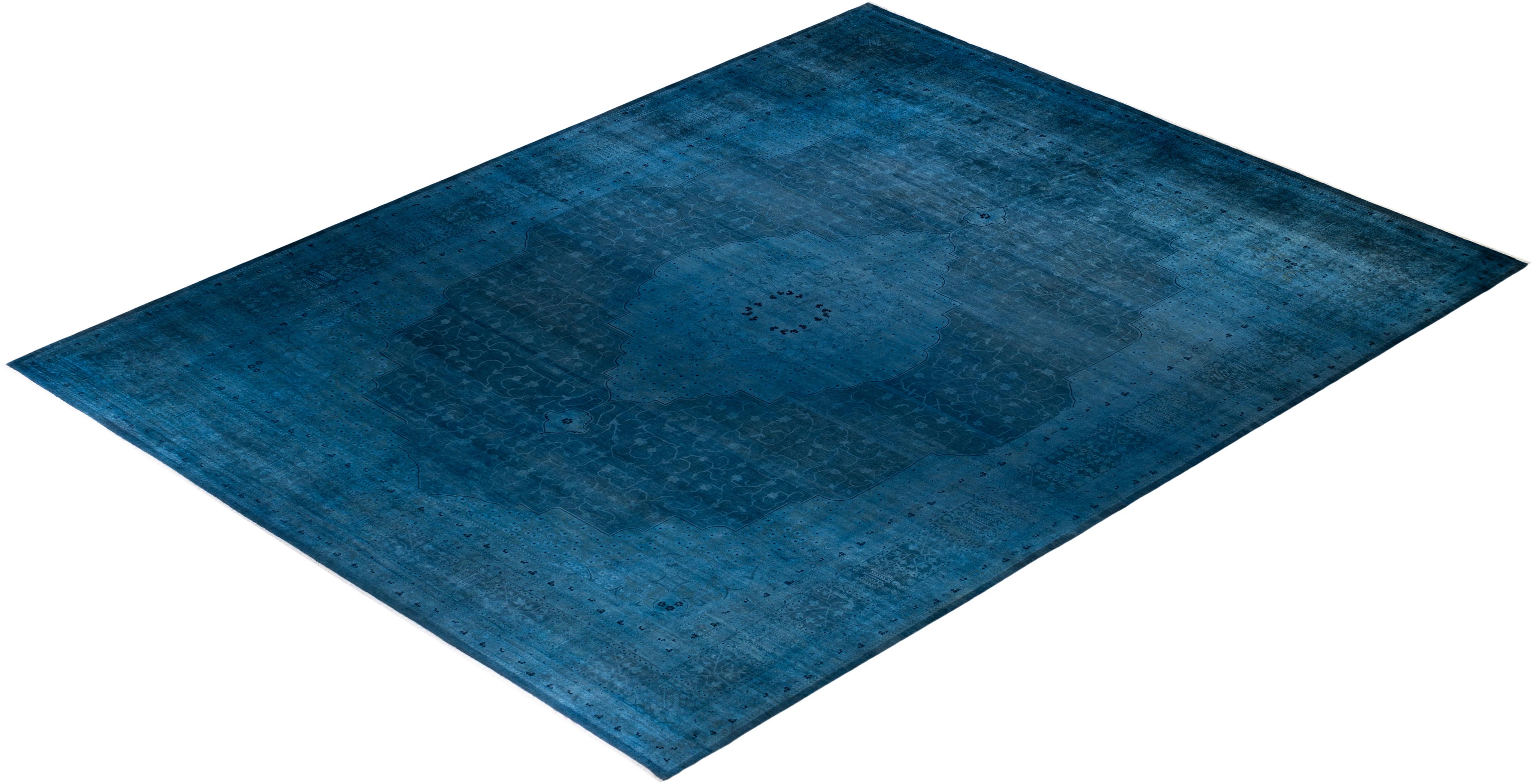 Tapis de sol contemporain en laine surteinte nouée à la main, bleu en vente 2