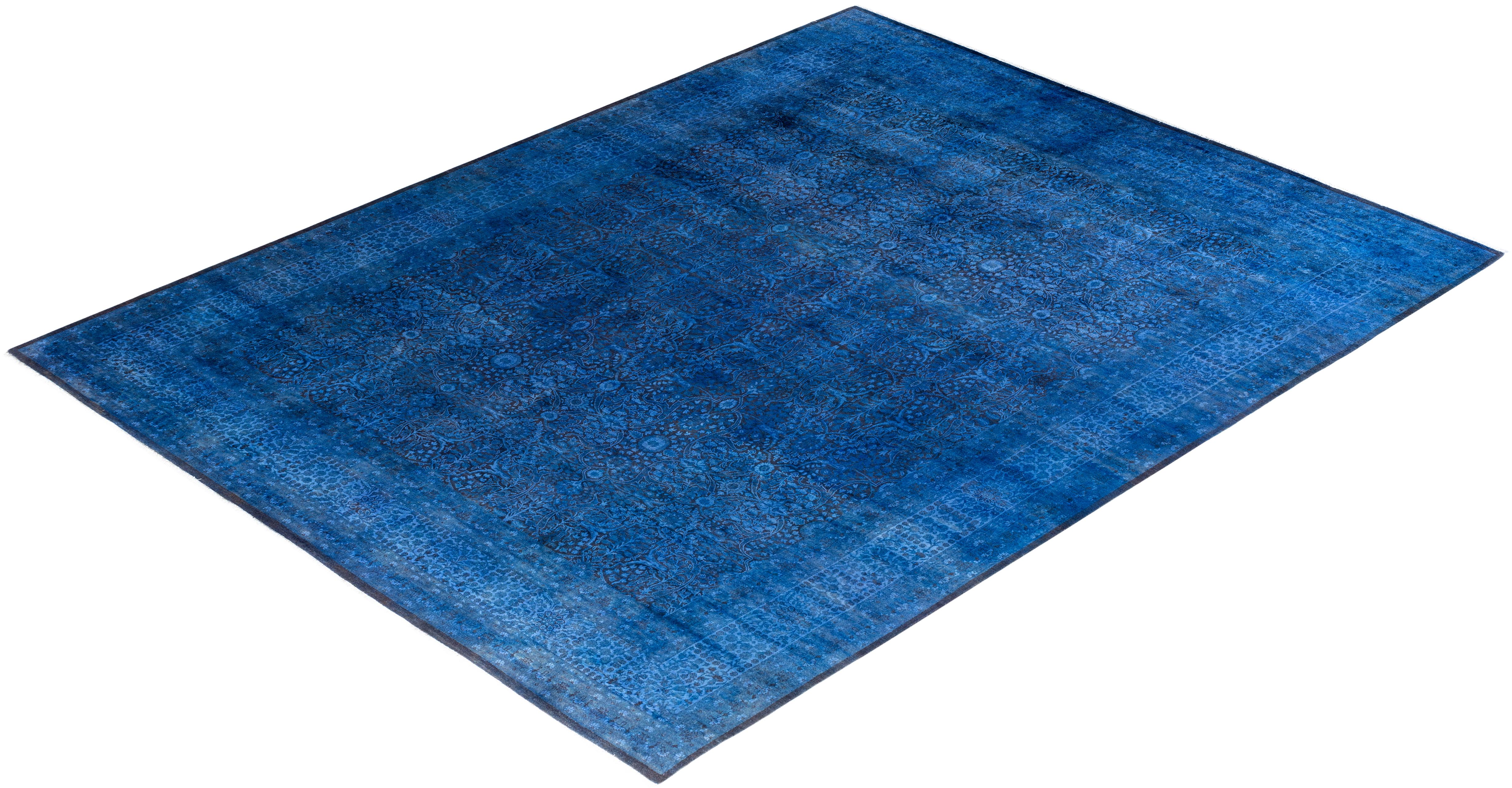 Contemporary Overdyed Hand Knotted Wool Blue Area Rug im Angebot 2