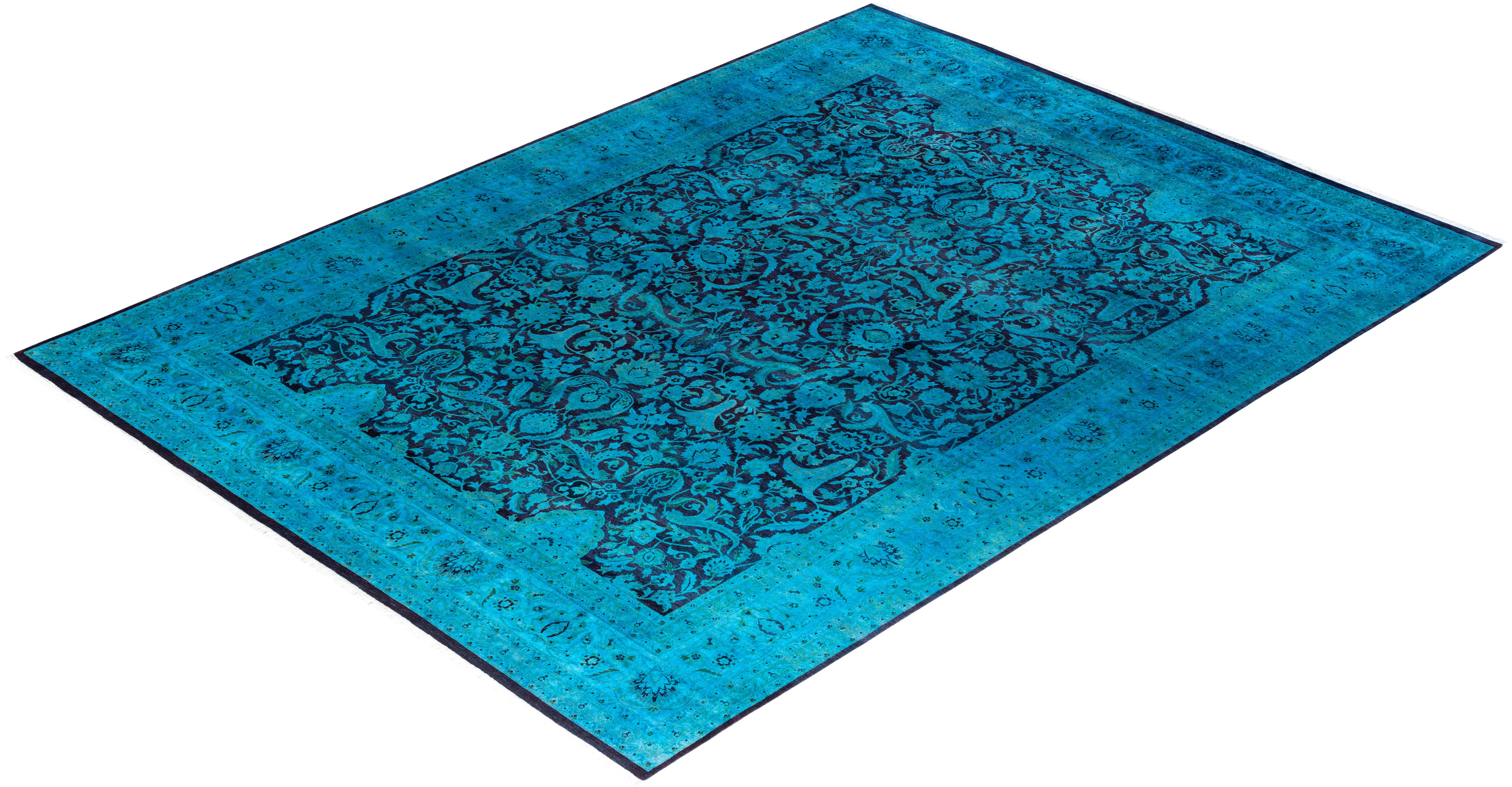 Tappeto contemporaneo in lana sovratinta annodata a mano di colore blu in vendita 2