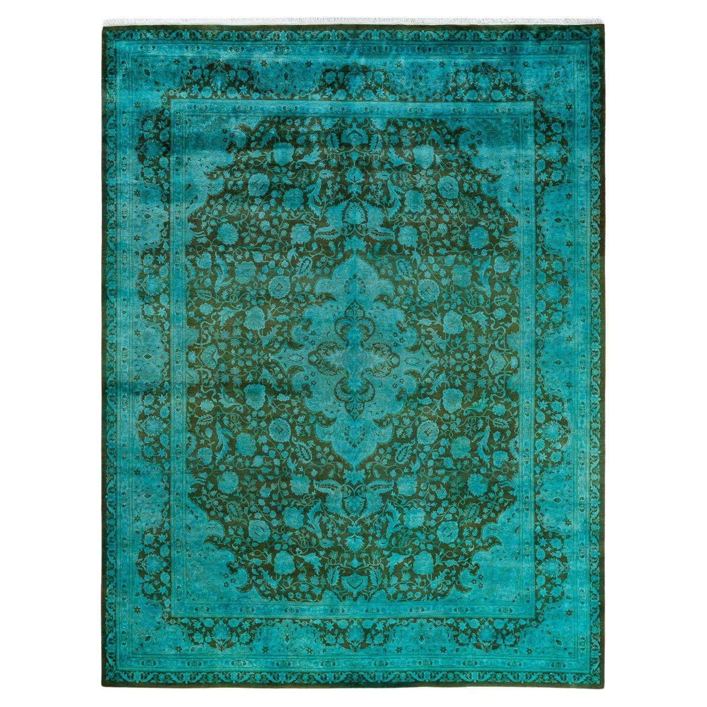 Tappeto contemporaneo in lana sovratinta annodata a mano di colore blu in vendita
