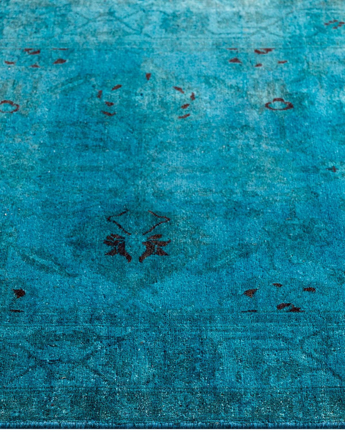 Tapis de course contemporain en laine surteinte nouée à la main bleu 2' 10