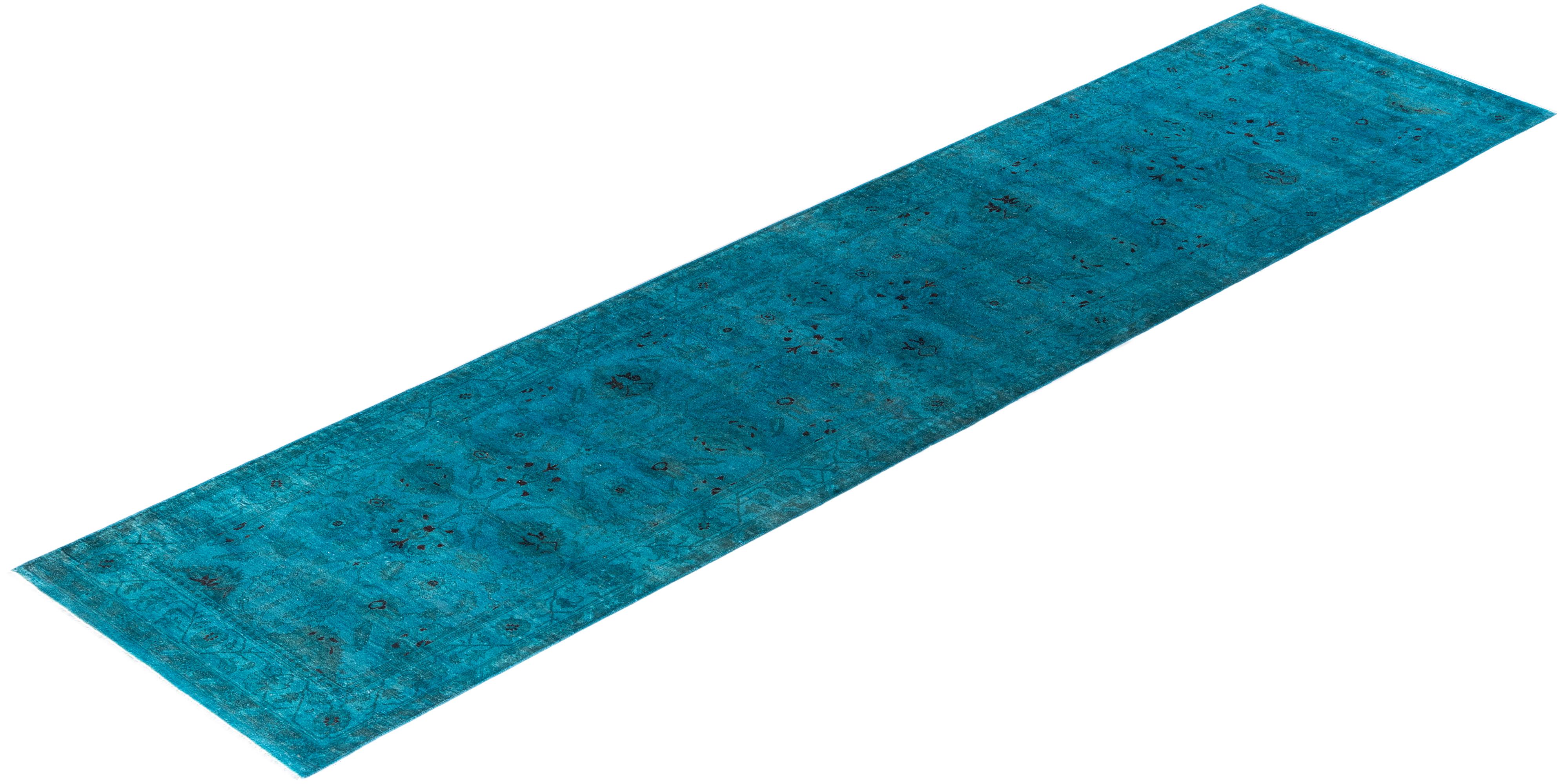 Tapis de course contemporain en laine surteinte nouée à la main bleu 2' 10