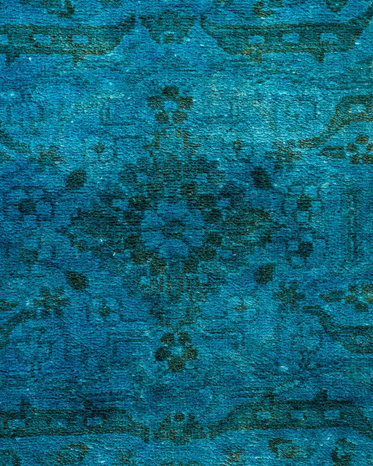 Pakistanais Chemin de table contemporain en laine surteinte nouée à la main, bleu en vente