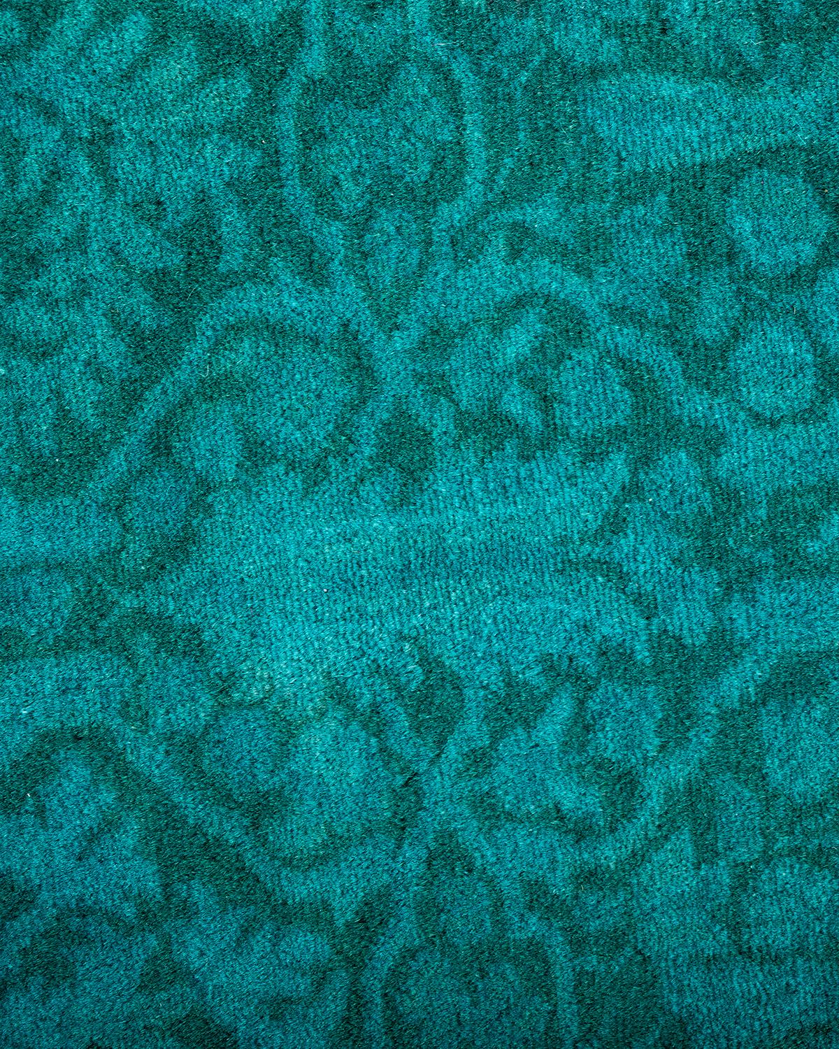 Pakistanais Chemin de table contemporain en laine surteinte nouée à la main, bleu en vente