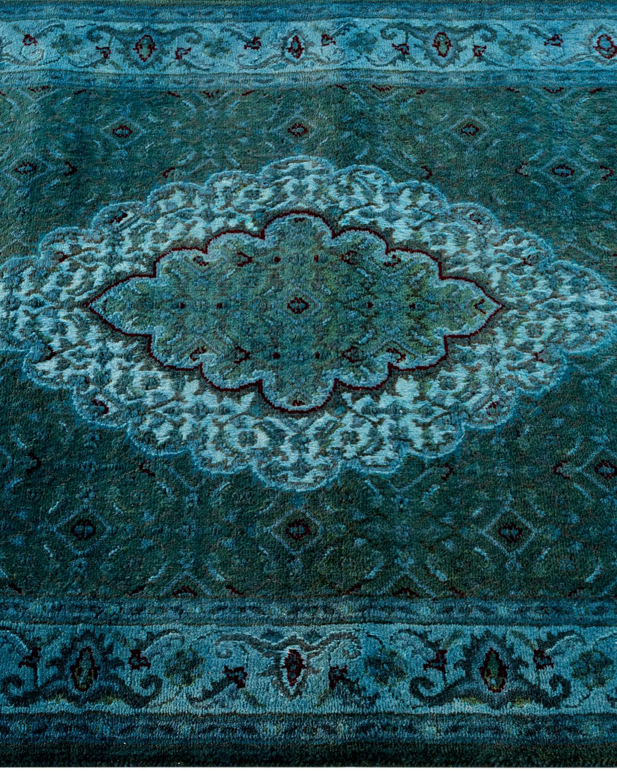 Chemin de table contemporain en laine surteinte nouée à la main, bleu Neuf - En vente à Norwalk, CT