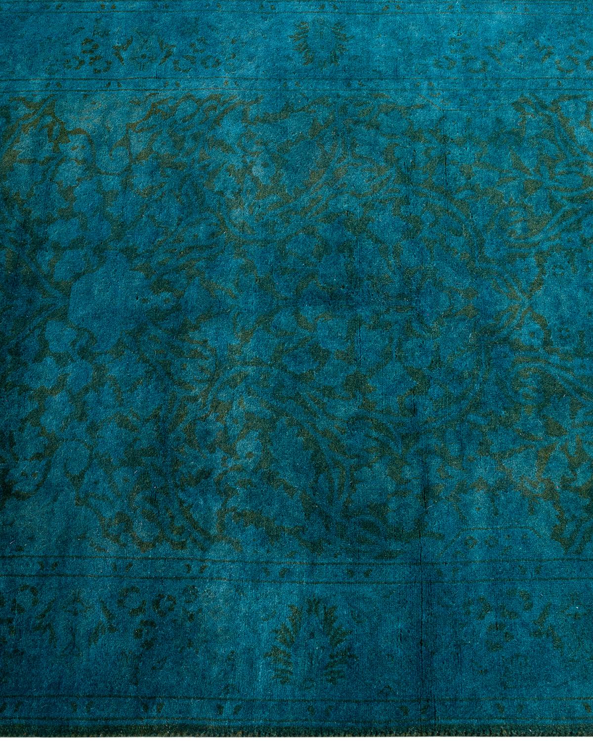 Chemin de table contemporain en laine surteinte nouée à la main, bleu Neuf - En vente à Norwalk, CT