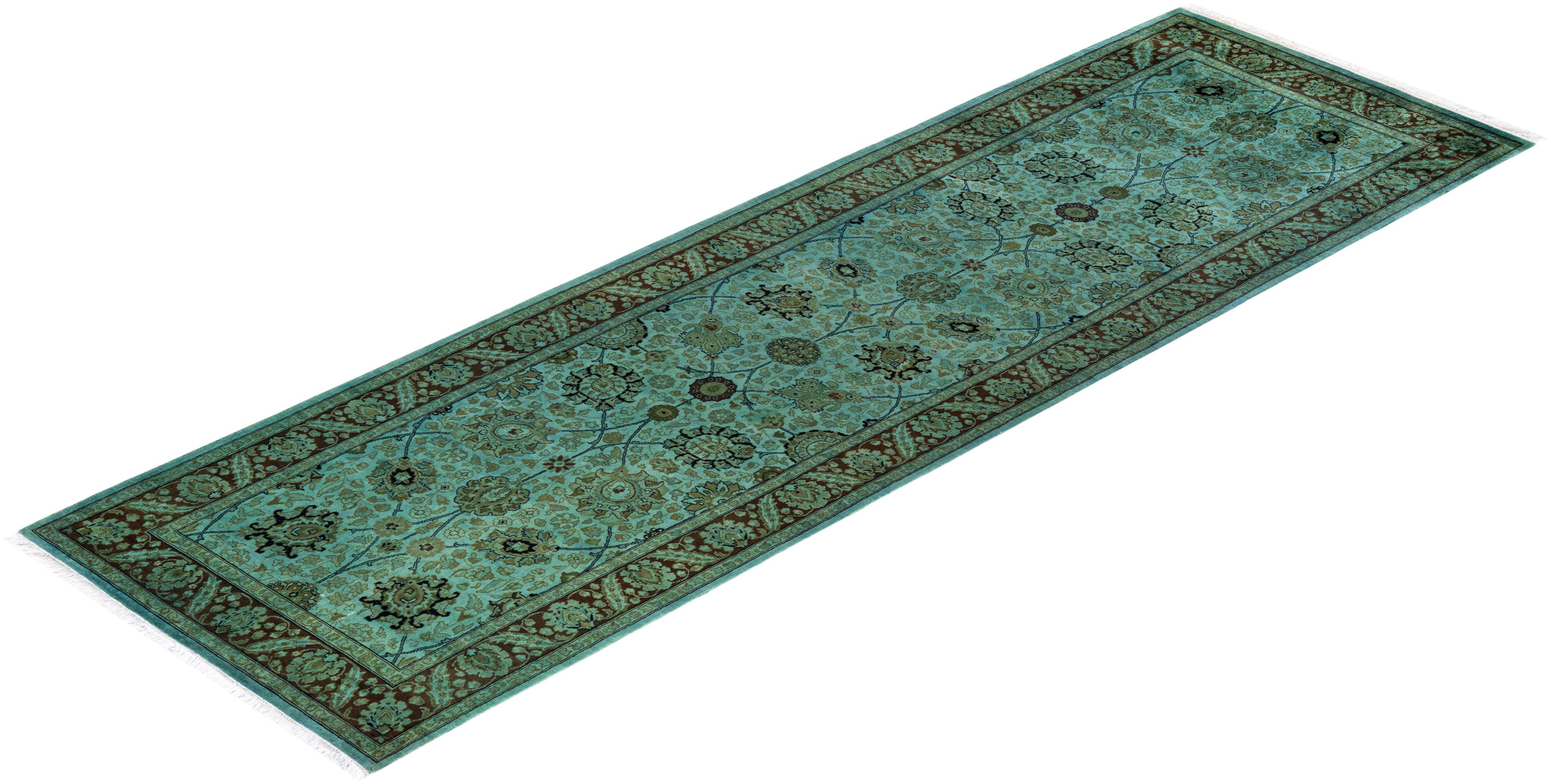 Chemin de table contemporain en laine surteinte nouée à la main, bleu en vente 2