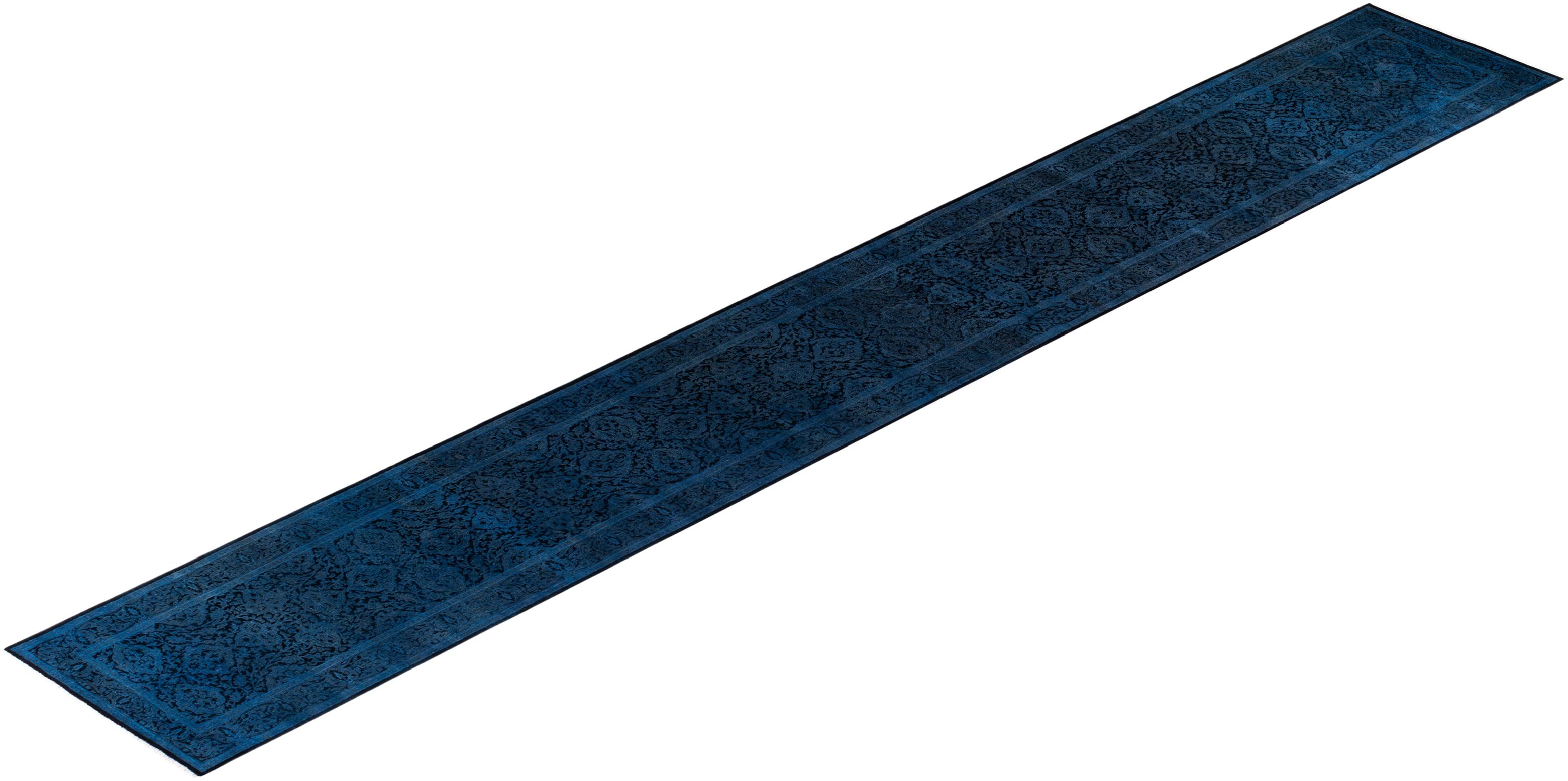 Chemin de table contemporain en laine surteinte nouée à la main, bleu en vente 2