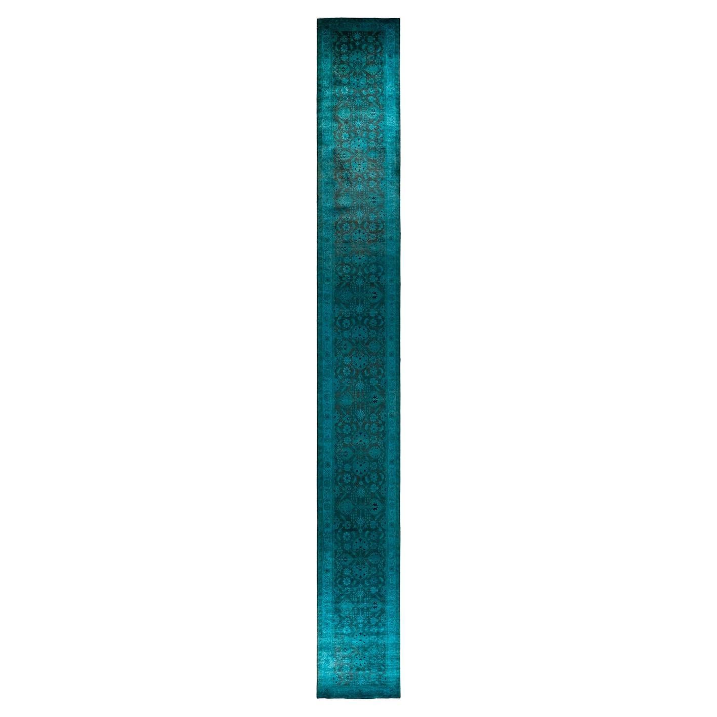 Runner contemporaneo in lana blu sovratinto e annodato a mano
