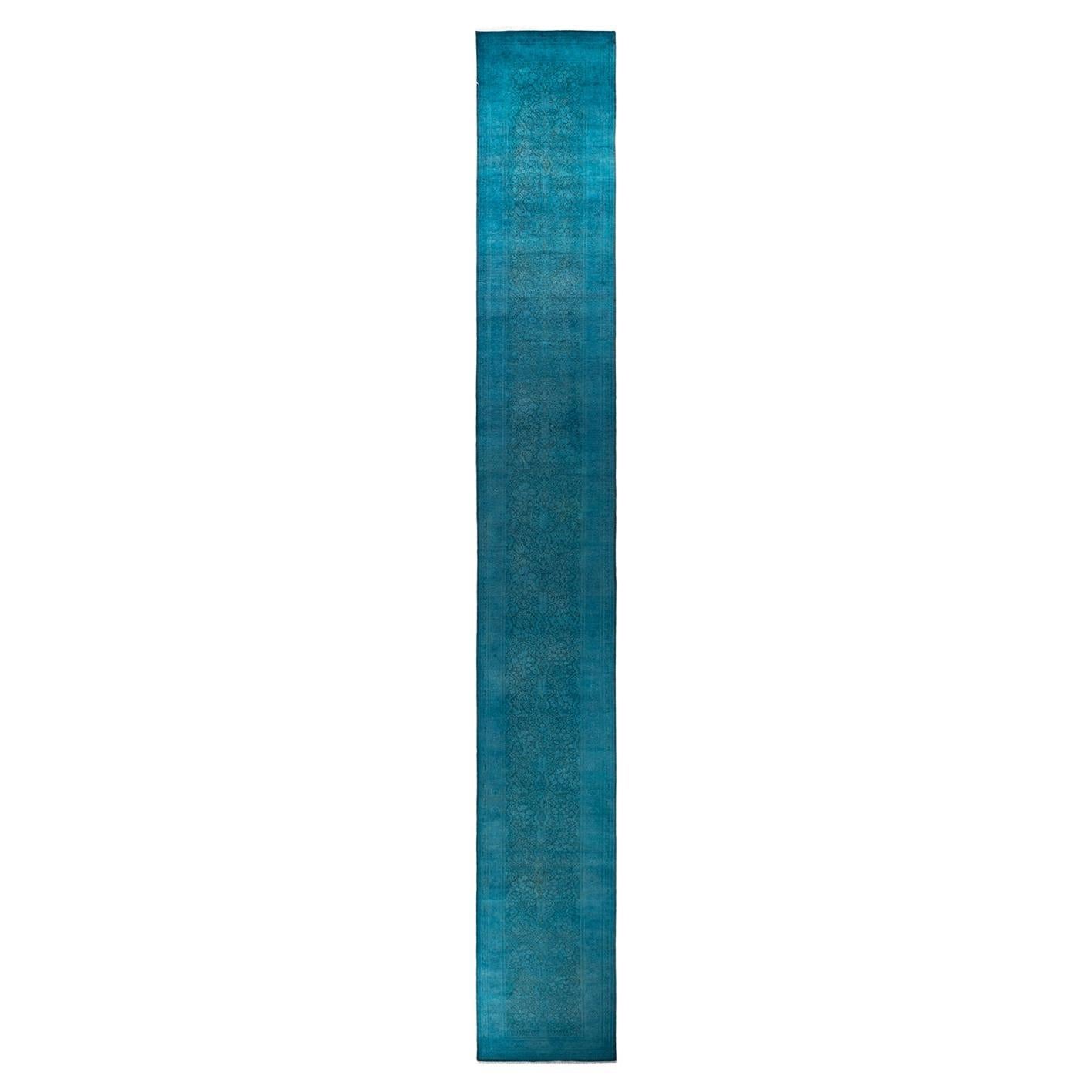 Runner contemporaneo in lana blu sovratinto e annodato a mano
