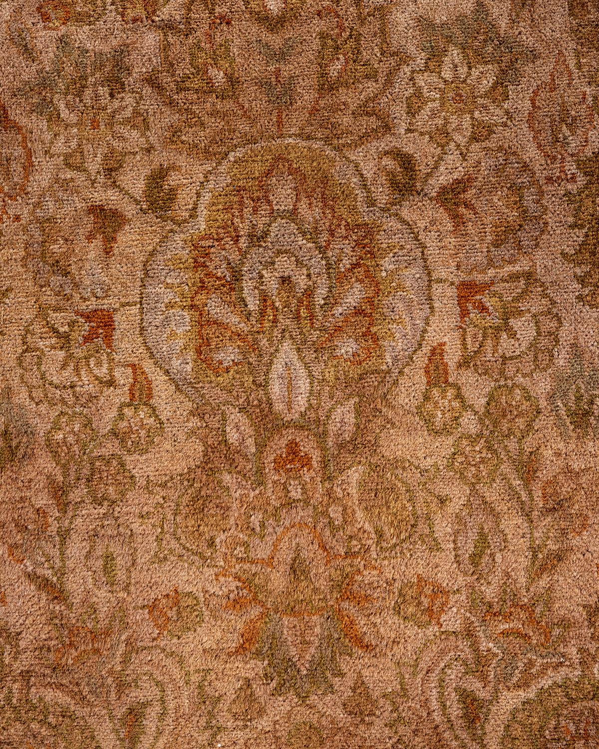 Contemporary Overdyed Hand Knotted Wool Brown Area Rug (Pakistanisch) im Angebot