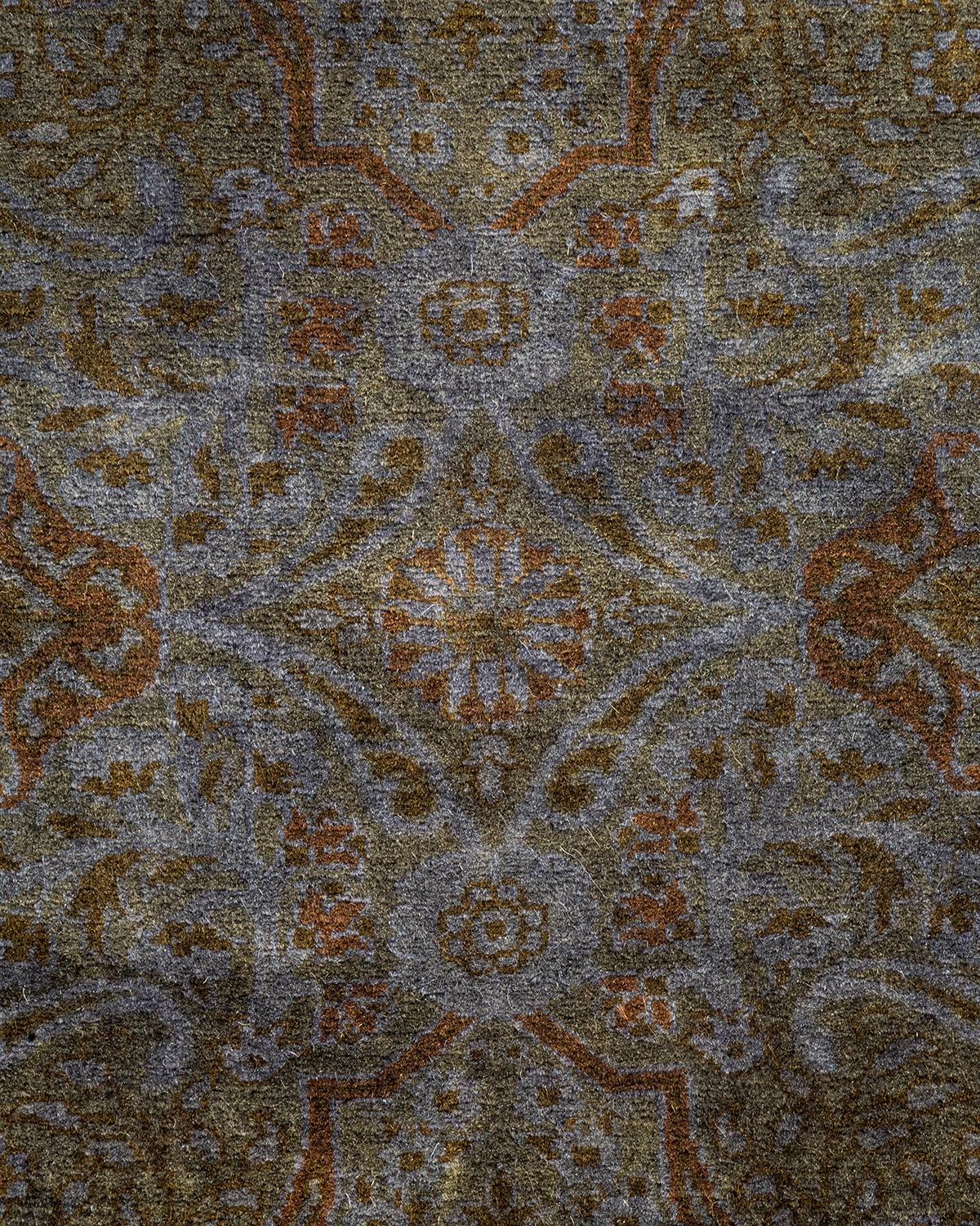 Alfombra de lana teñida a mano marrón contemporánea Pakistaní en venta