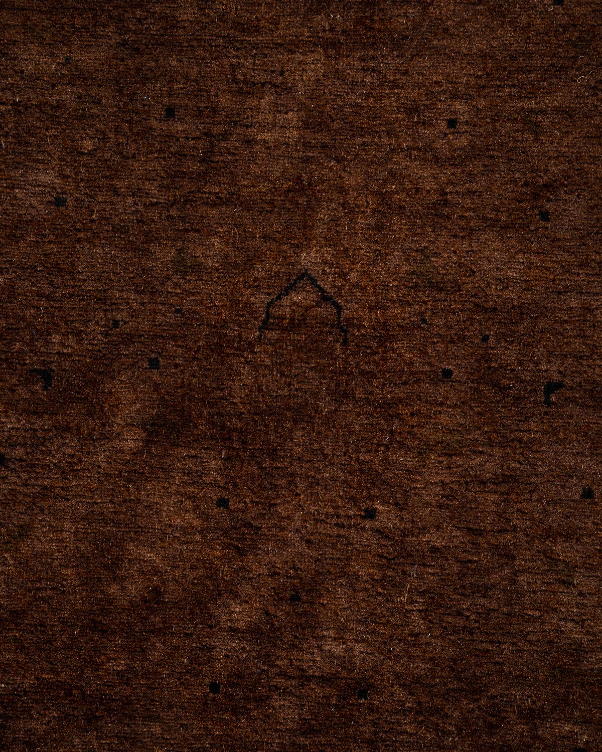 Pakistano Contemporary Overdyed Hand Knotted Wool Brown Area Rugs (Tappeto di lana marrone) in vendita