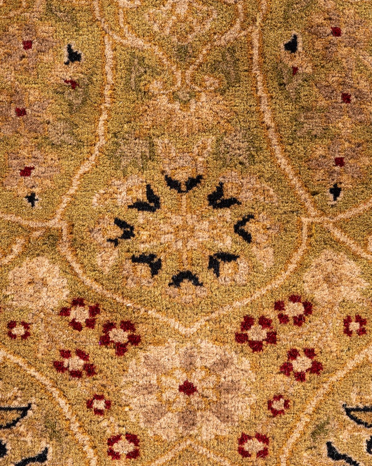 Pakistanais Tapis de sol contemporain en laine surteinte nouée à la main Brown en vente