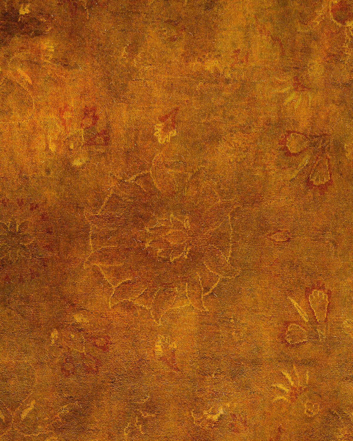 Pakistanais Tapis de sol contemporain en laine surteinte nouée à la main Brown en vente