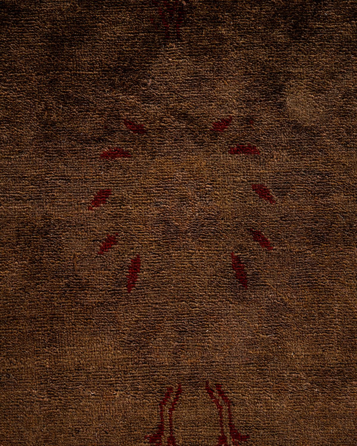 Pakistano Contemporary Overdyed Hand Knotted Wool Brown Area Rugs (Tappeto di lana marrone) in vendita
